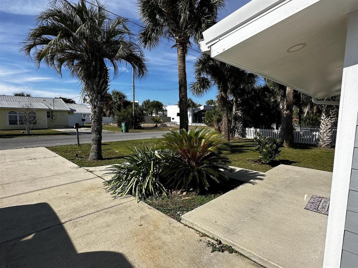 13900 Millcole Ave - Beachy - Sleeps 10 Holiday home Panama City Beach