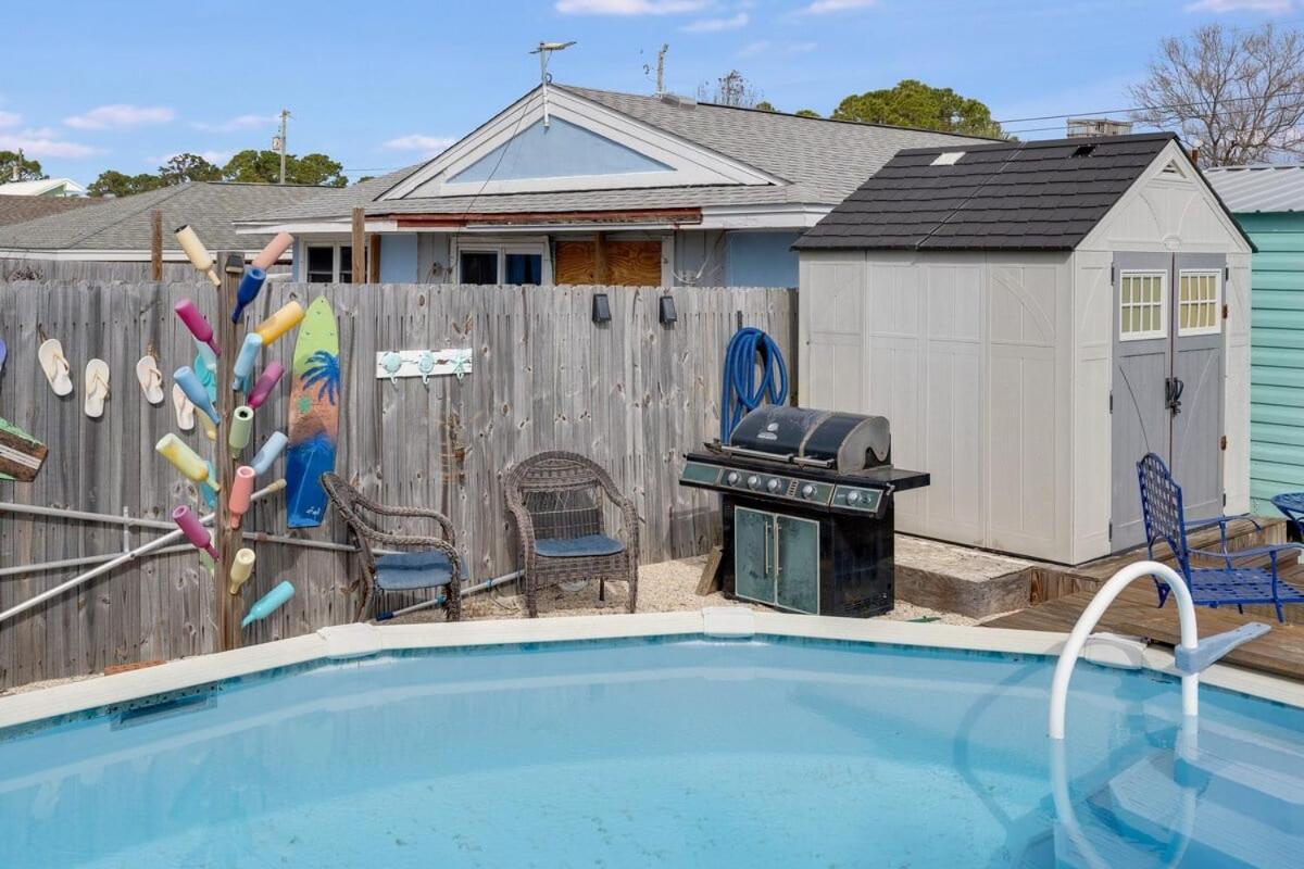 7131 Sunset Ave - By The Sea With Pool Holiday home *