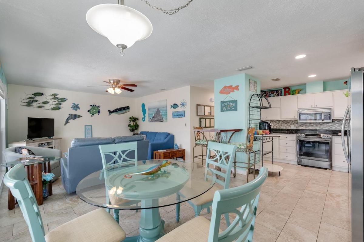 Holiday home 7131 Sunset Ave - By The Sea With Pool *