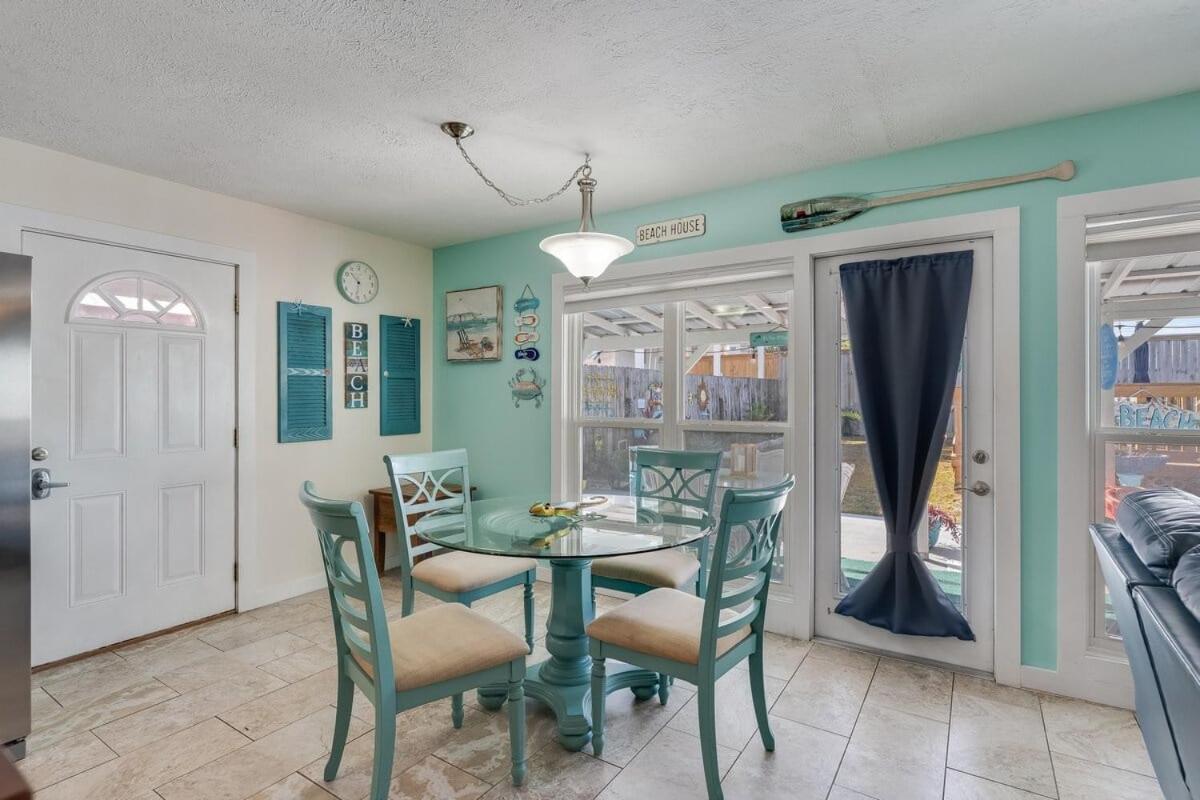 7131 Sunset Ave - By The Sea With Pool