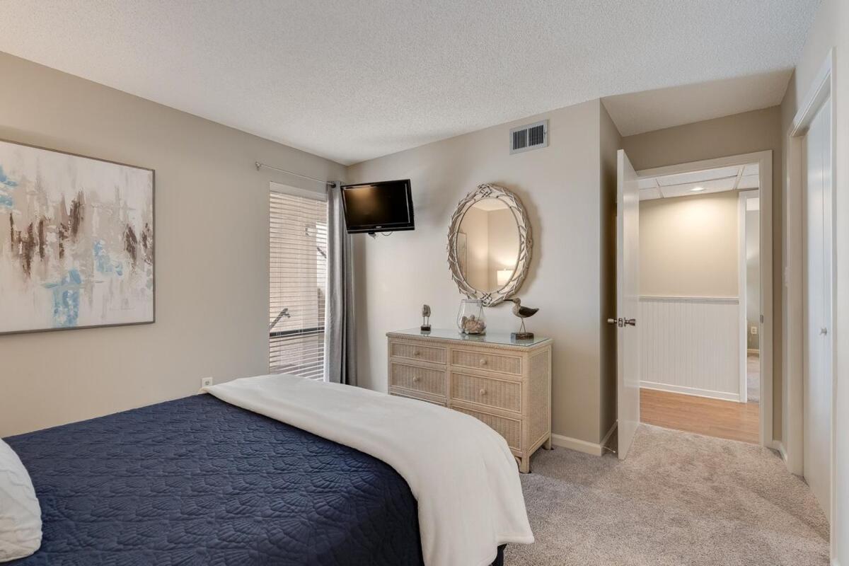 Edgewater T3 #802 - 2 Bedroom 2 Ba Amazing Views Panama City Beach