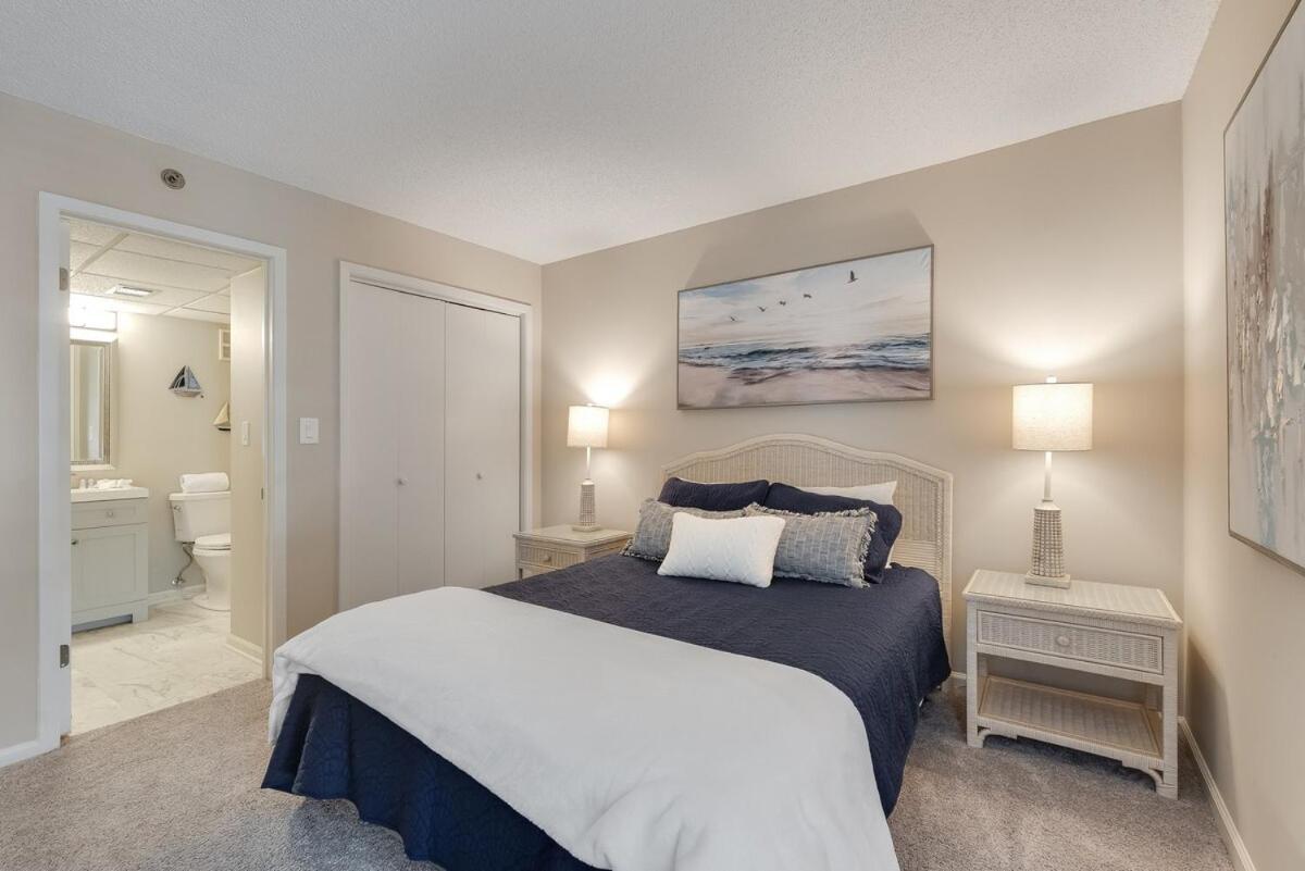 Edgewater T3 #802 - 2 Bedroom 2 Ba Amazing Views Panama City Beach