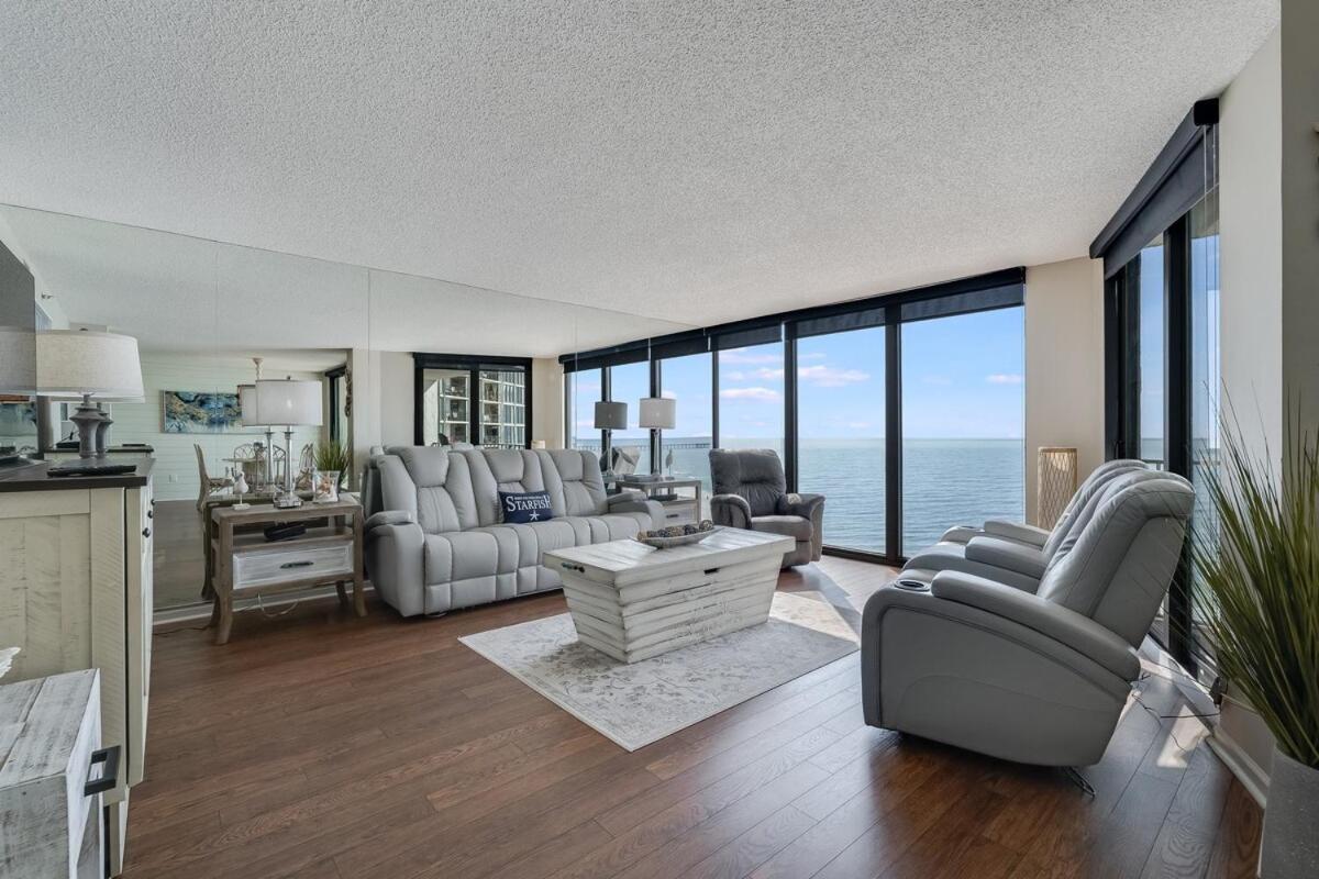 Edgewater T3 #802 - 2 Bedroom 2 Ba Amazing Views Apartment *