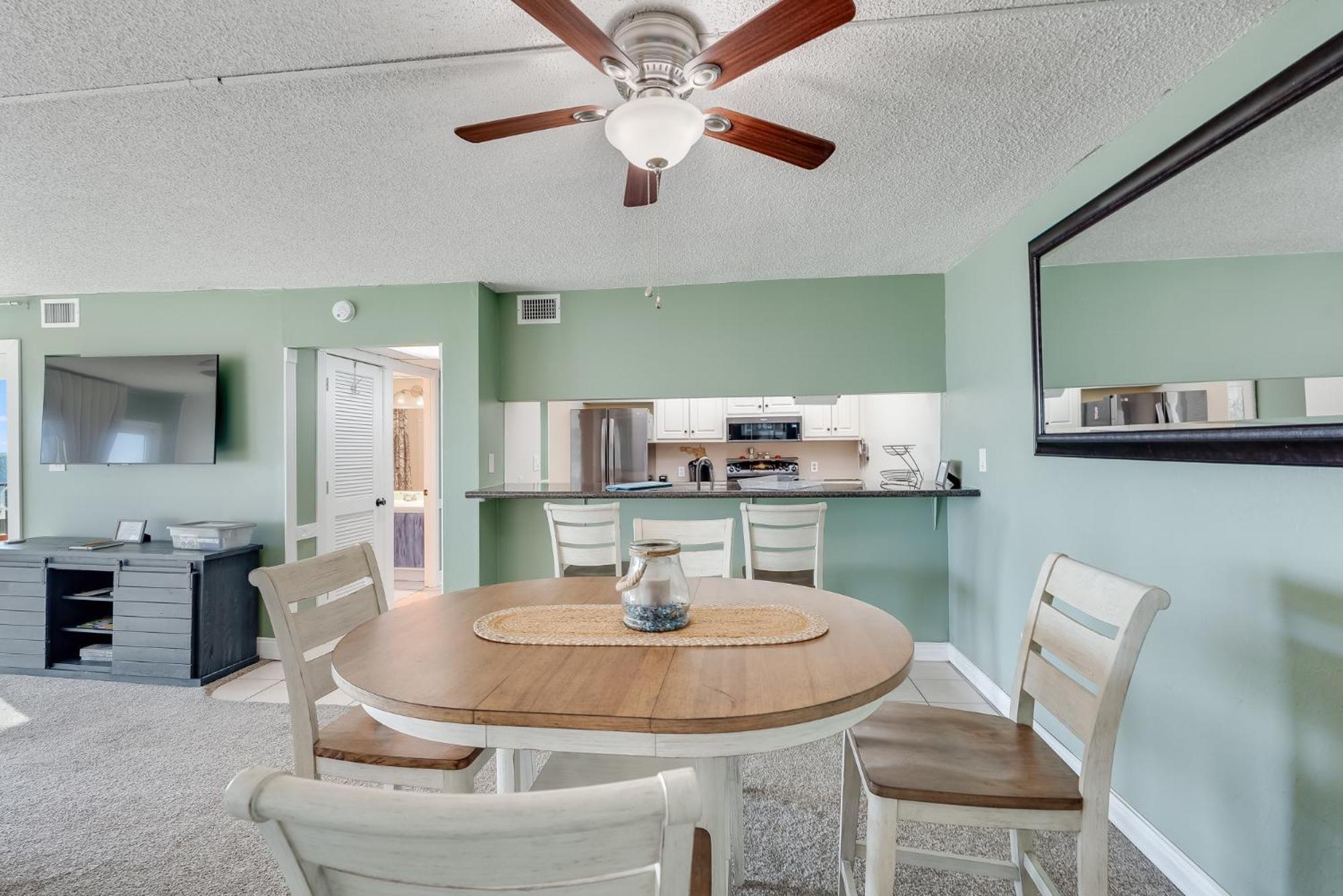 Apartment Sand-crest Overlook - Moondrifter 201 - Local Activity Tickets Included! *