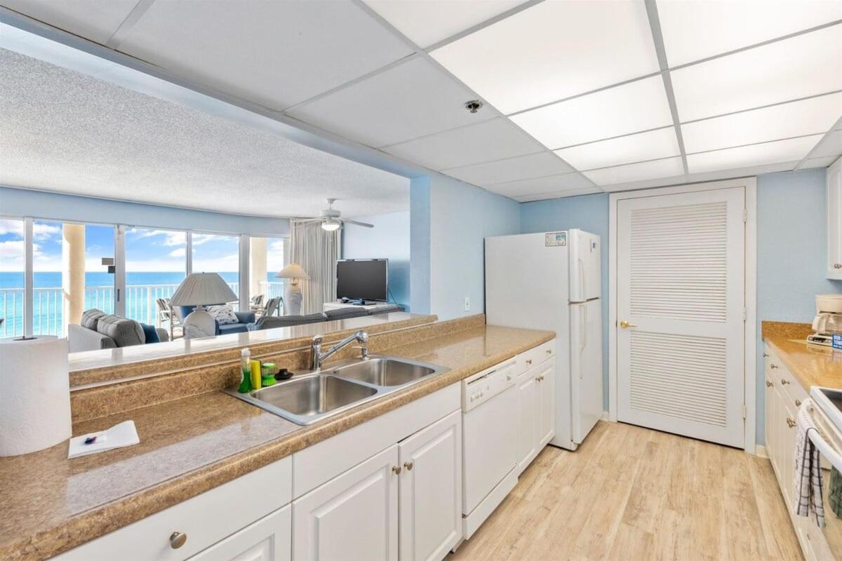 Apartment Long Tower 2 #703 Beachfront 2 Bedroom 2 Ba *