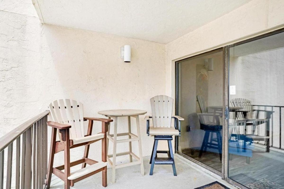 Apartment Emerald Sands Overlook - Moondrifter 605- Sleeps 6
