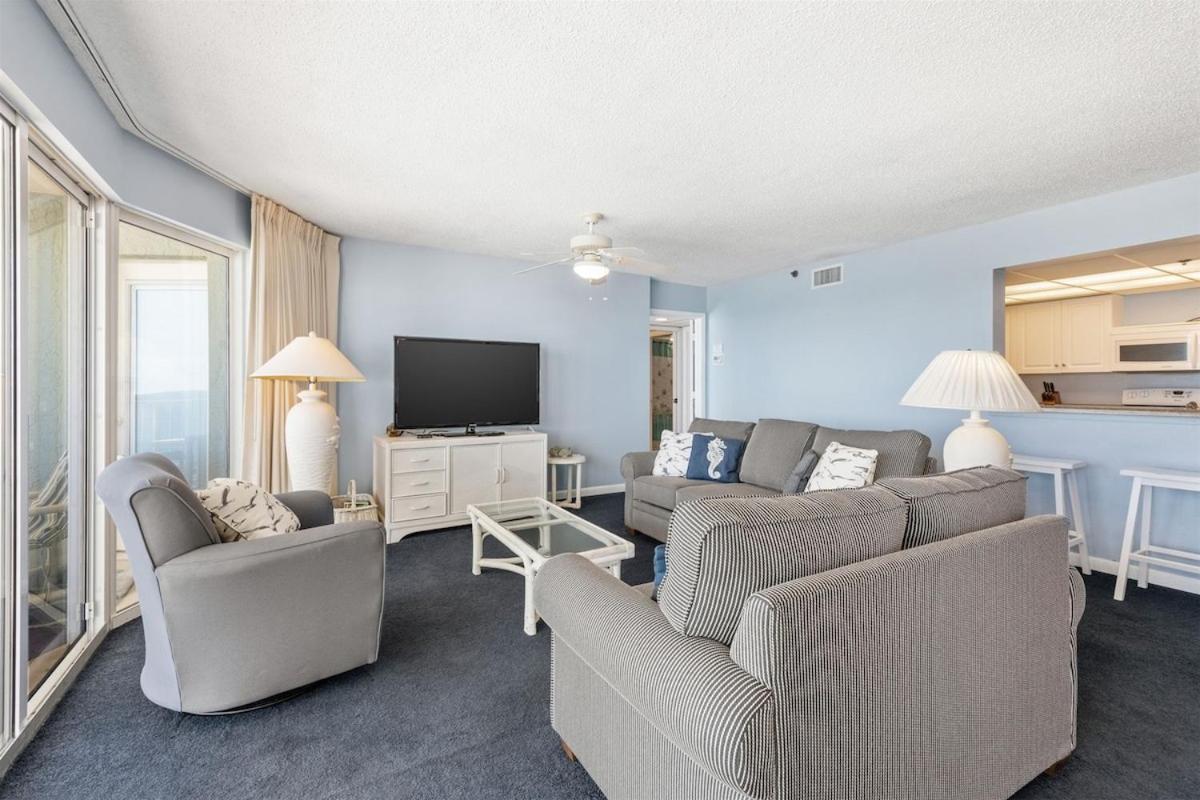 Long Tower 2 #703 Beachfront 2 Bedroom 2 Ba