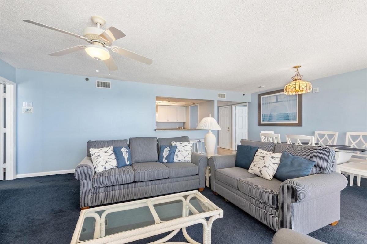Long Tower 2 #703 Beachfront 2 Bedroom 2 Ba *