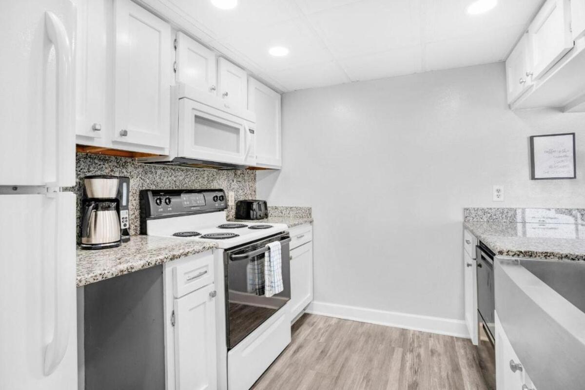 Apartment Emerald Sands Overlook - Moondrifter 605- Sleeps 6