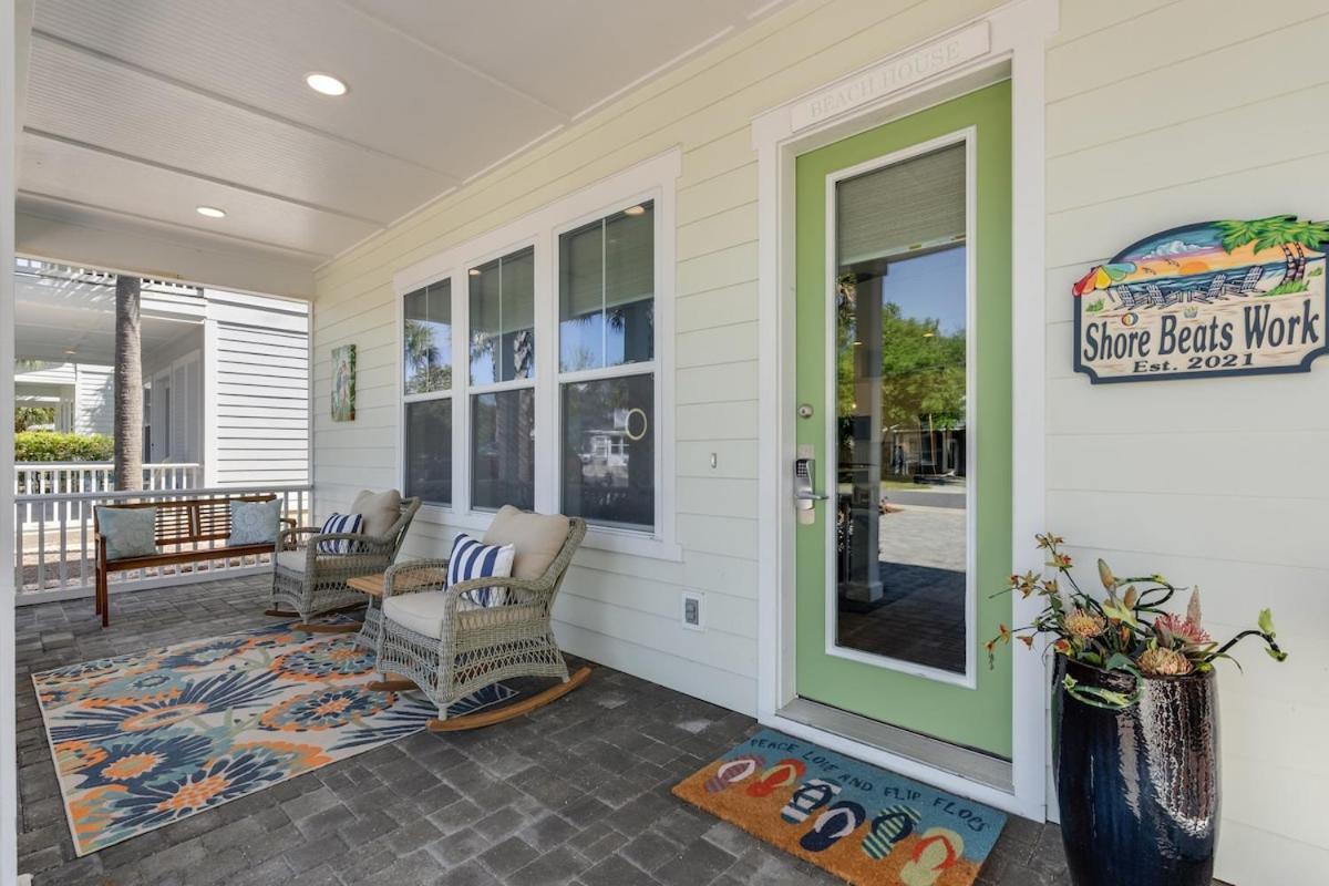 Holiday home 221 Sands Street - 4 Bedroom With Private Pool *
