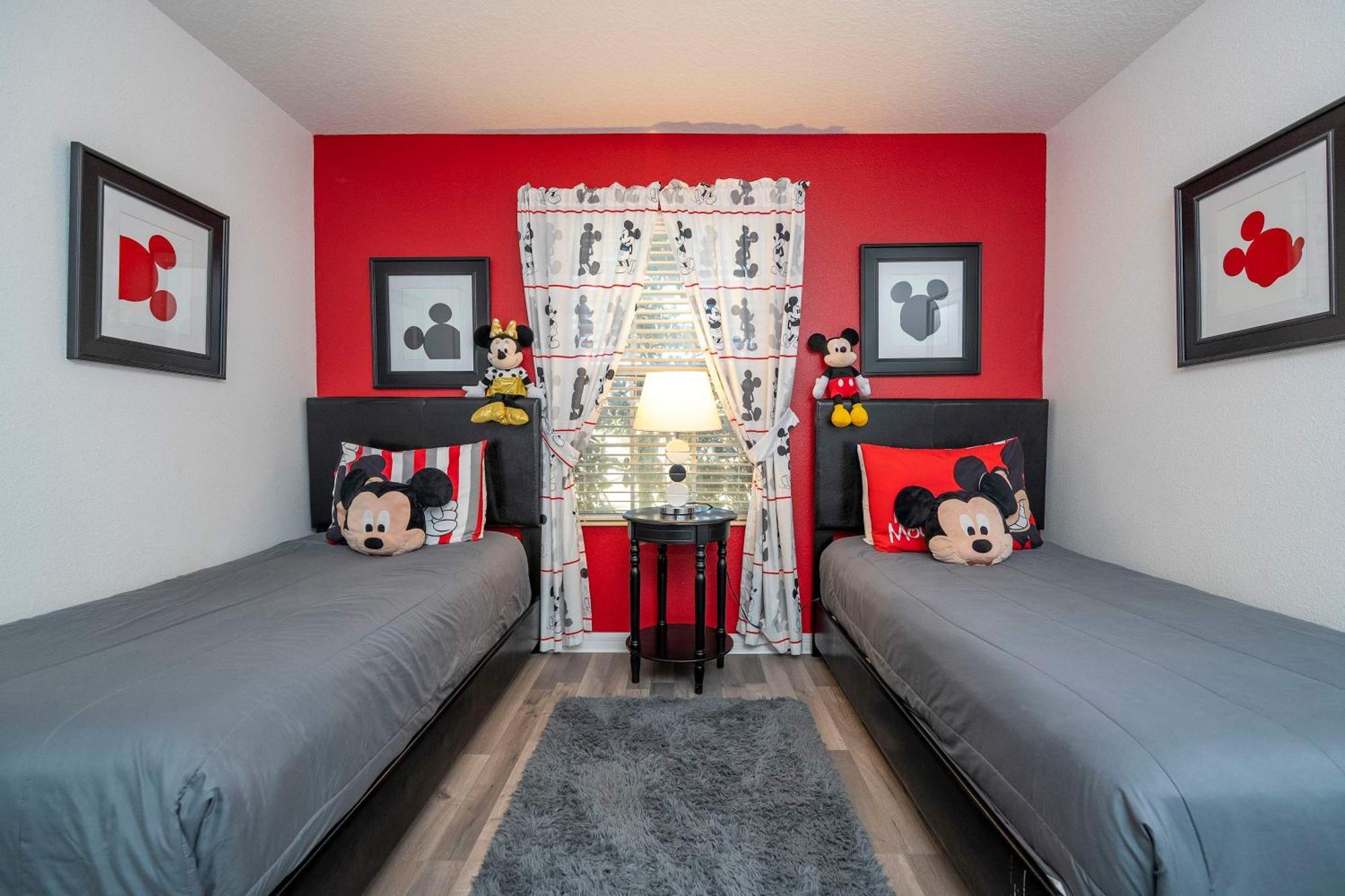 Stunning 5bd Close To At Storey 3199 Holiday home Kissimmee