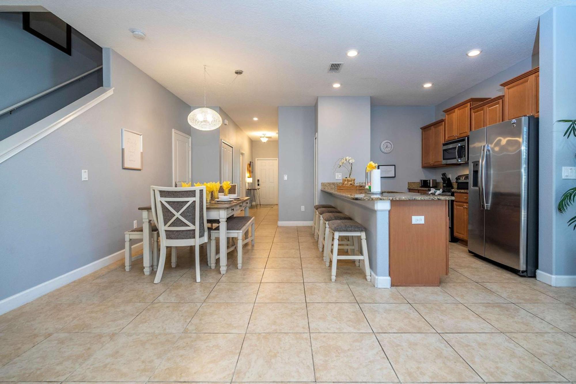 Stunning 5bd Close To At Storey 3199 Kissimmee