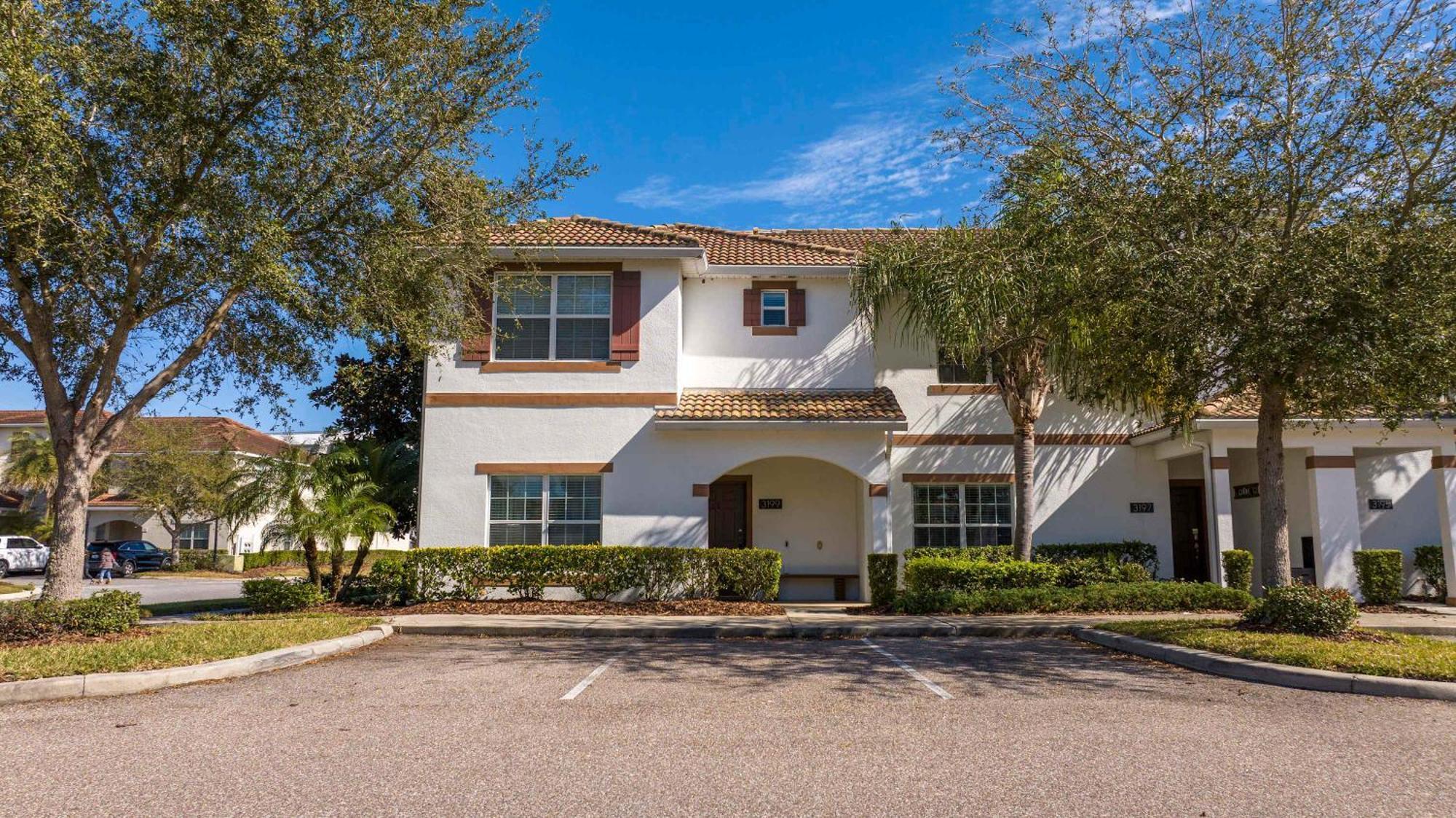Stunning 5bd Close To At Storey 3199 Kissimmee