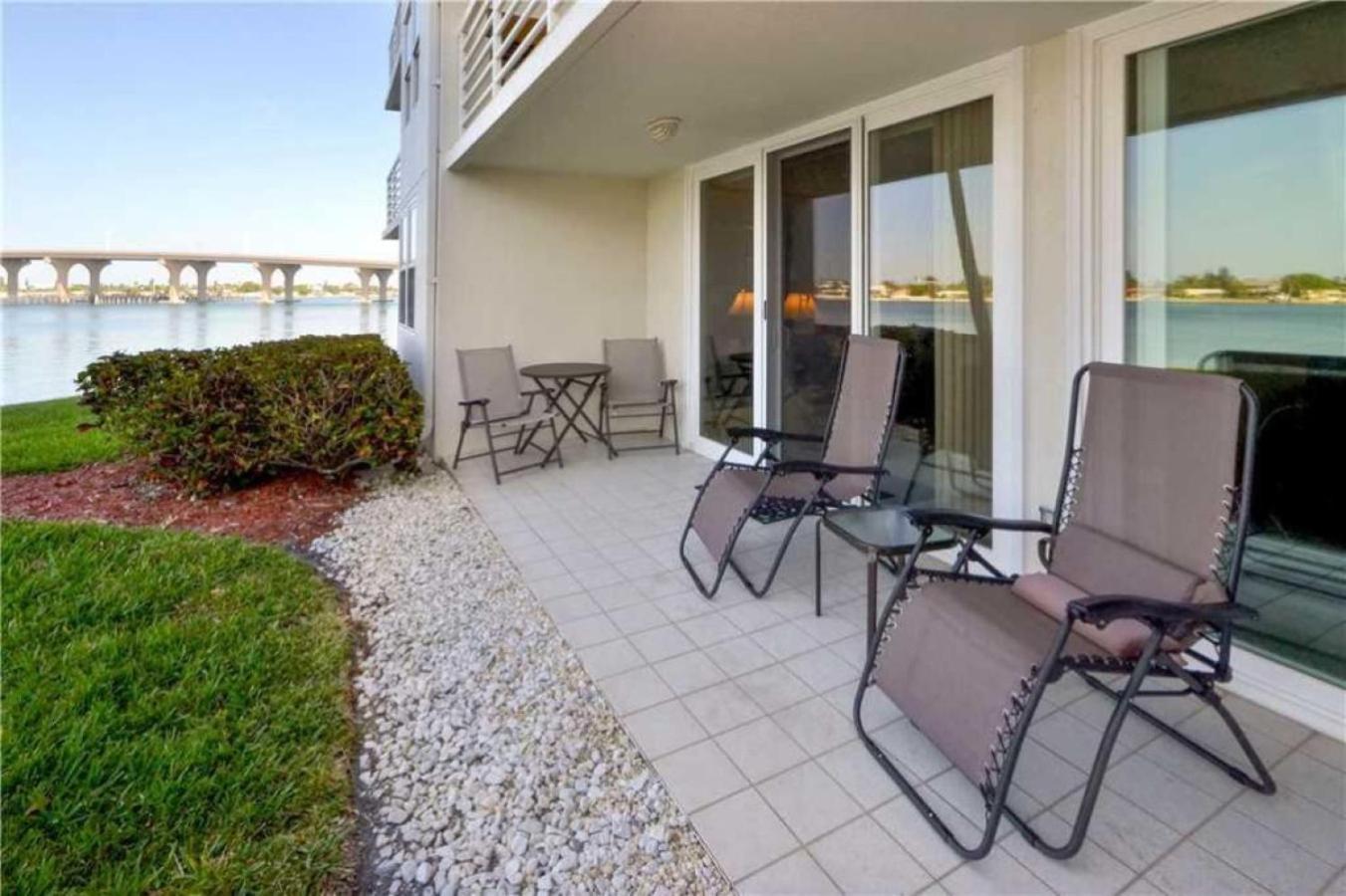 Bahia Vista Ground Floor 2 Bedroom 131 Holiday home *