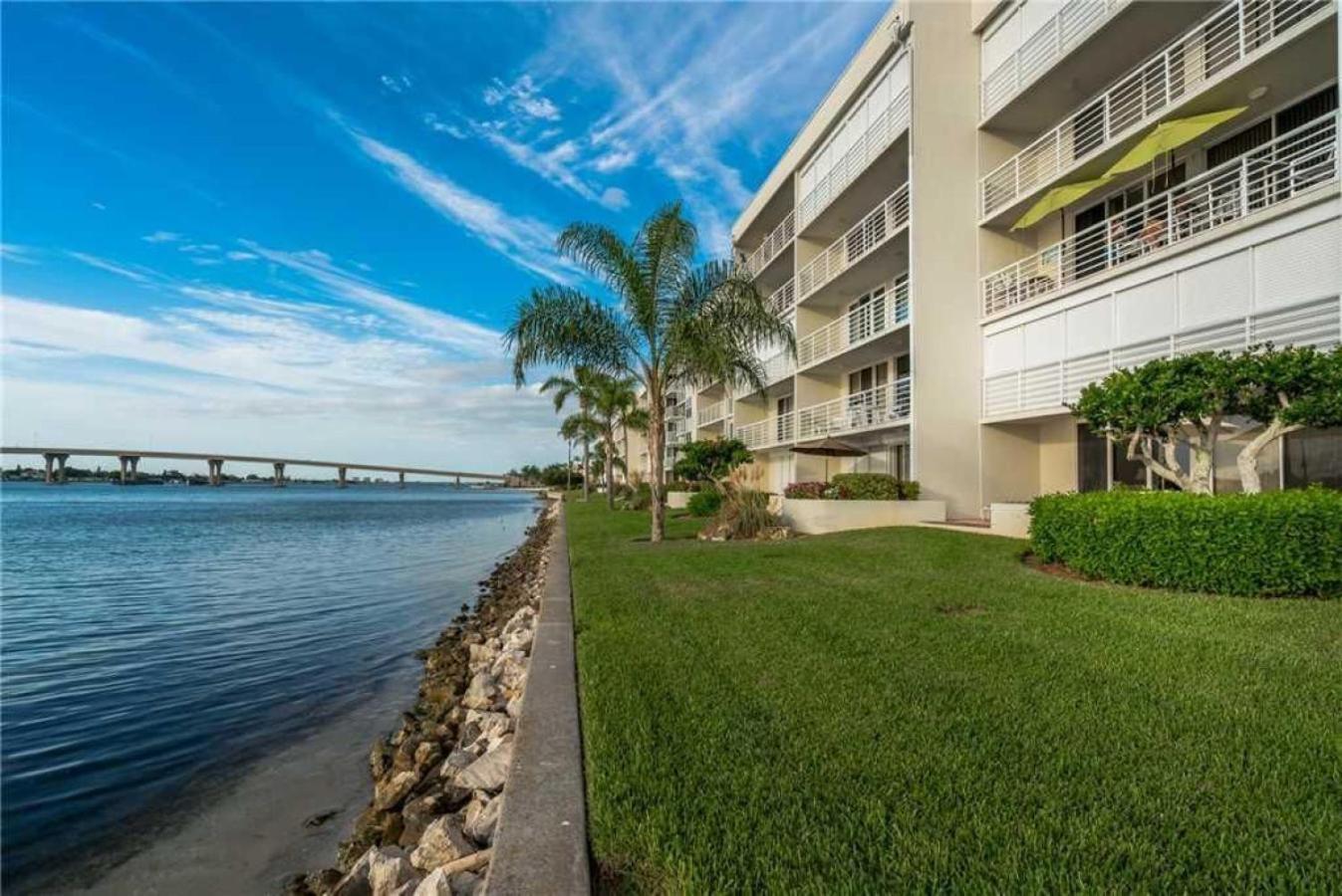 Holiday home Bahia Vista Ground Floor 2 Bedroom 131 *
