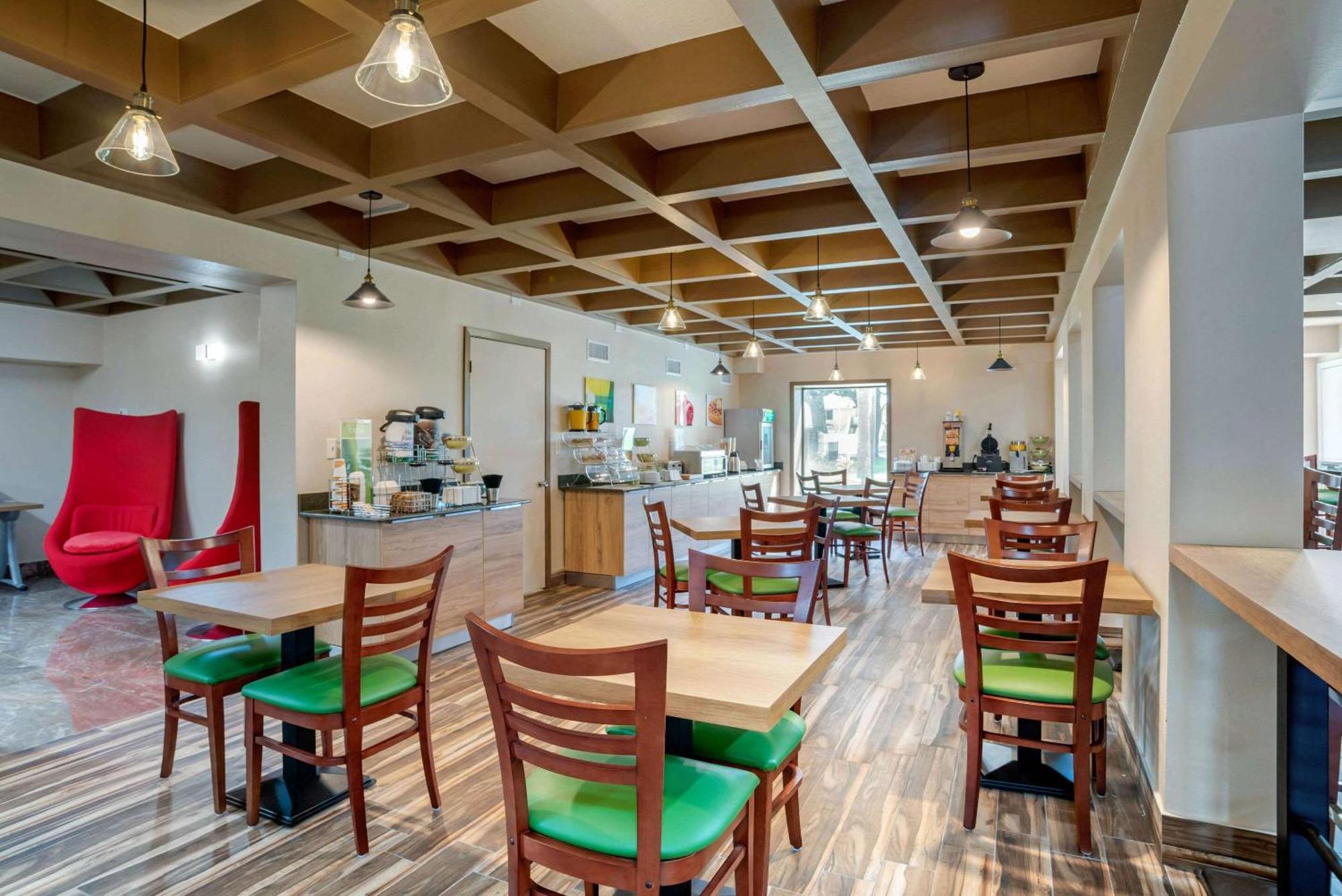 Quality Walton - Destin West Inn 2*