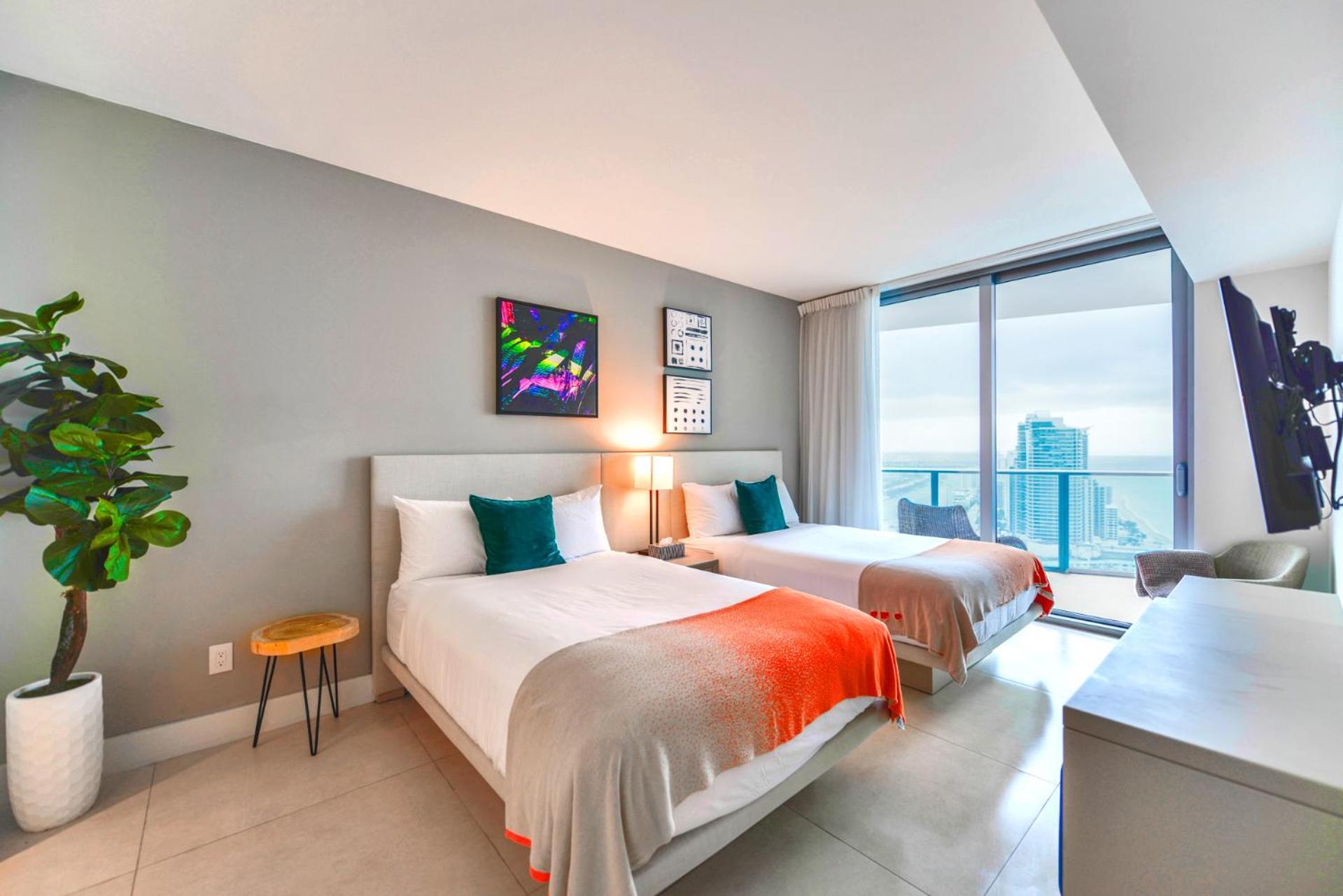 Stunning 2/2 At Hyde Beachresort Front Hollywood