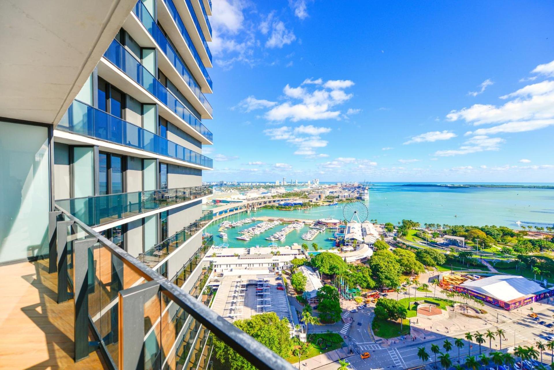 Downtown By Vacation Miami