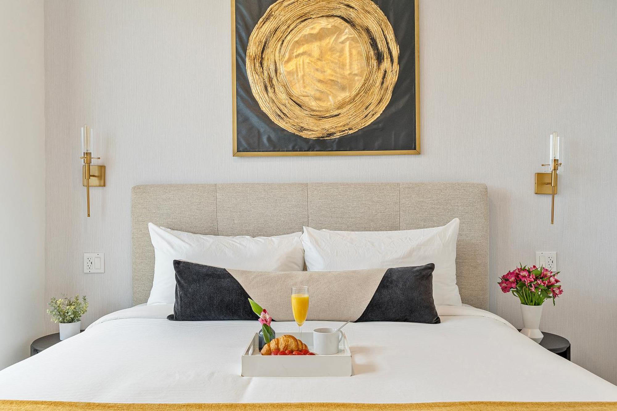 Apartment Downtown By Vacation
