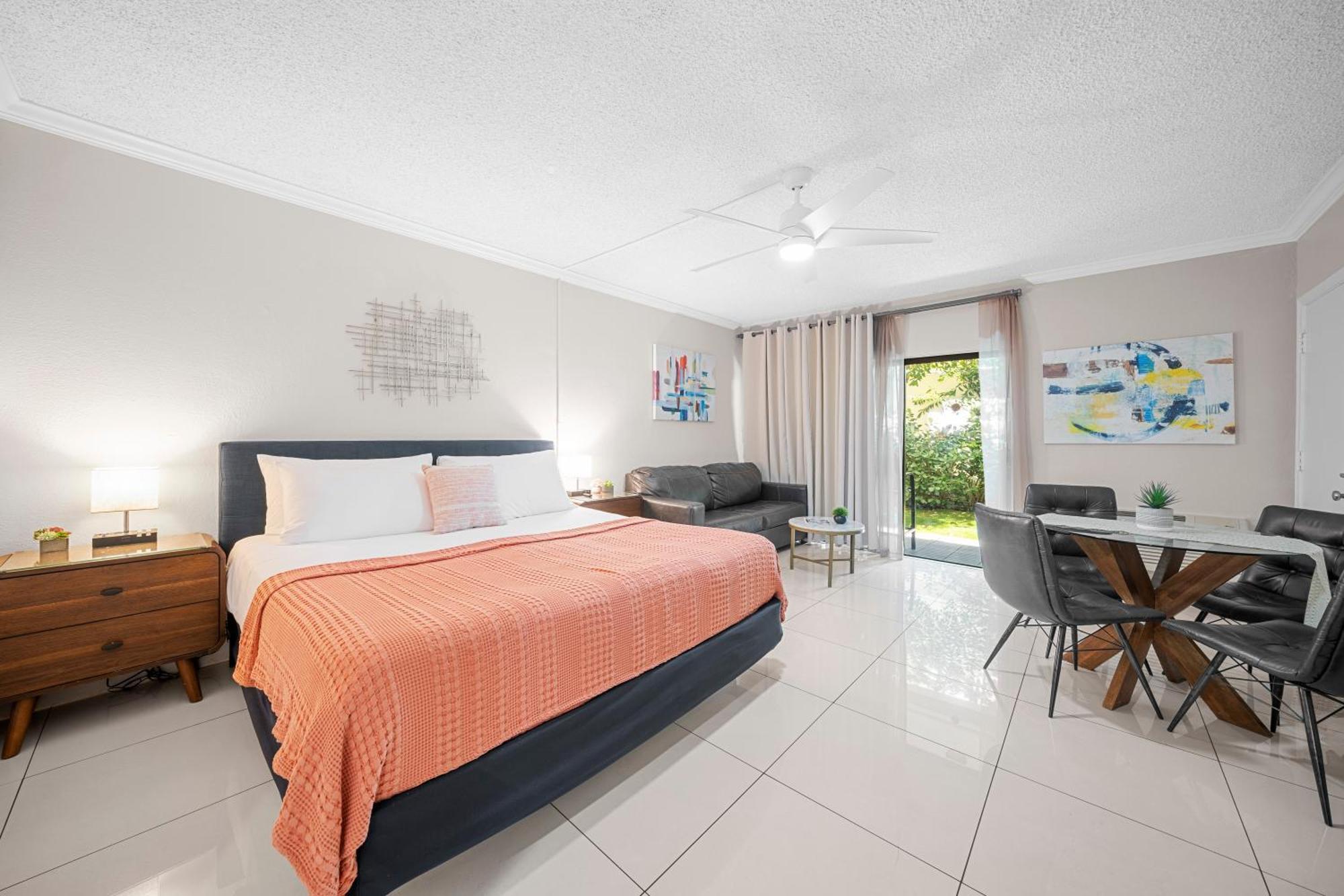 Boca Plaza Hotel Boca Raton