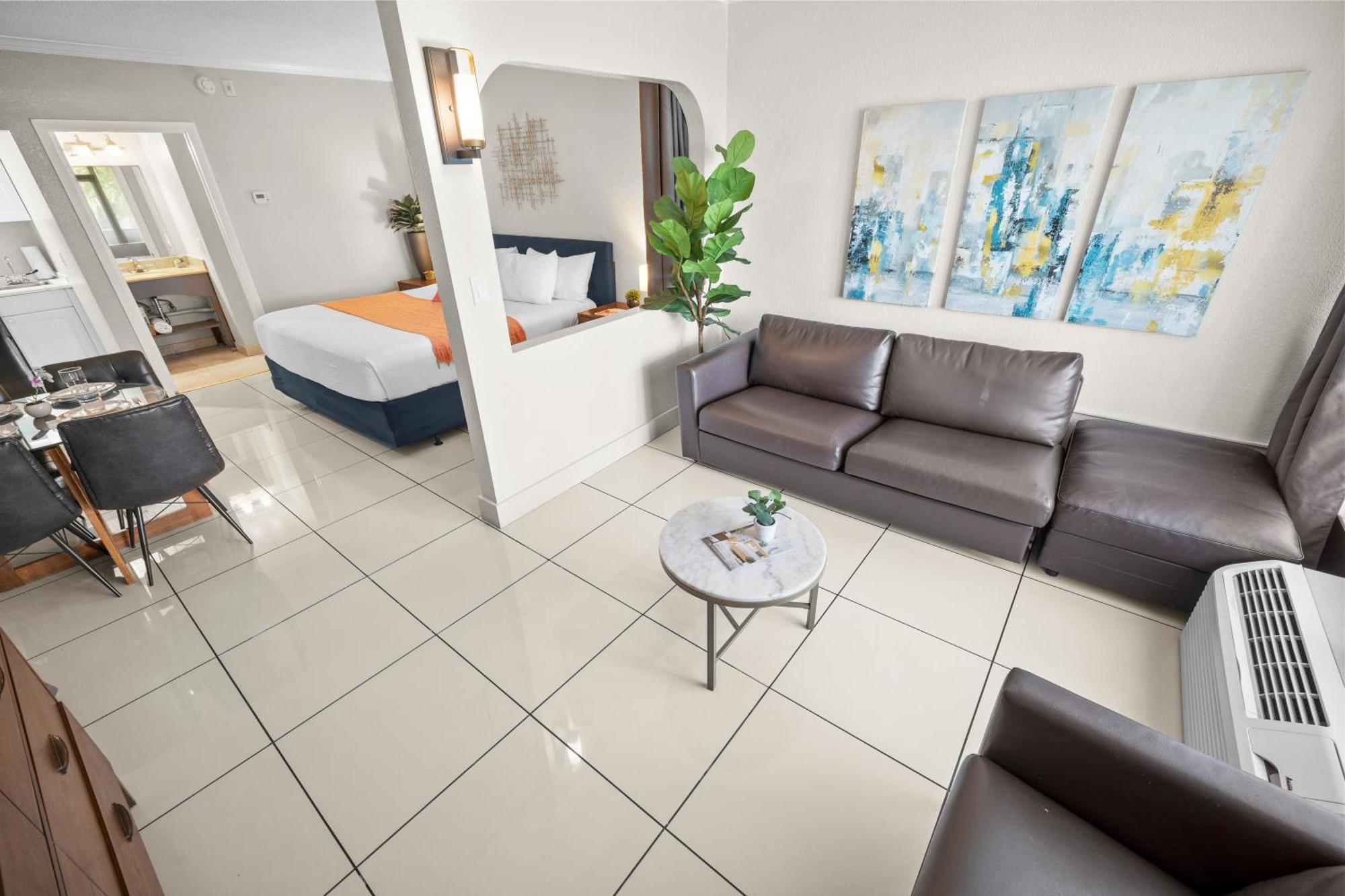 Hotel Boca Plaza
