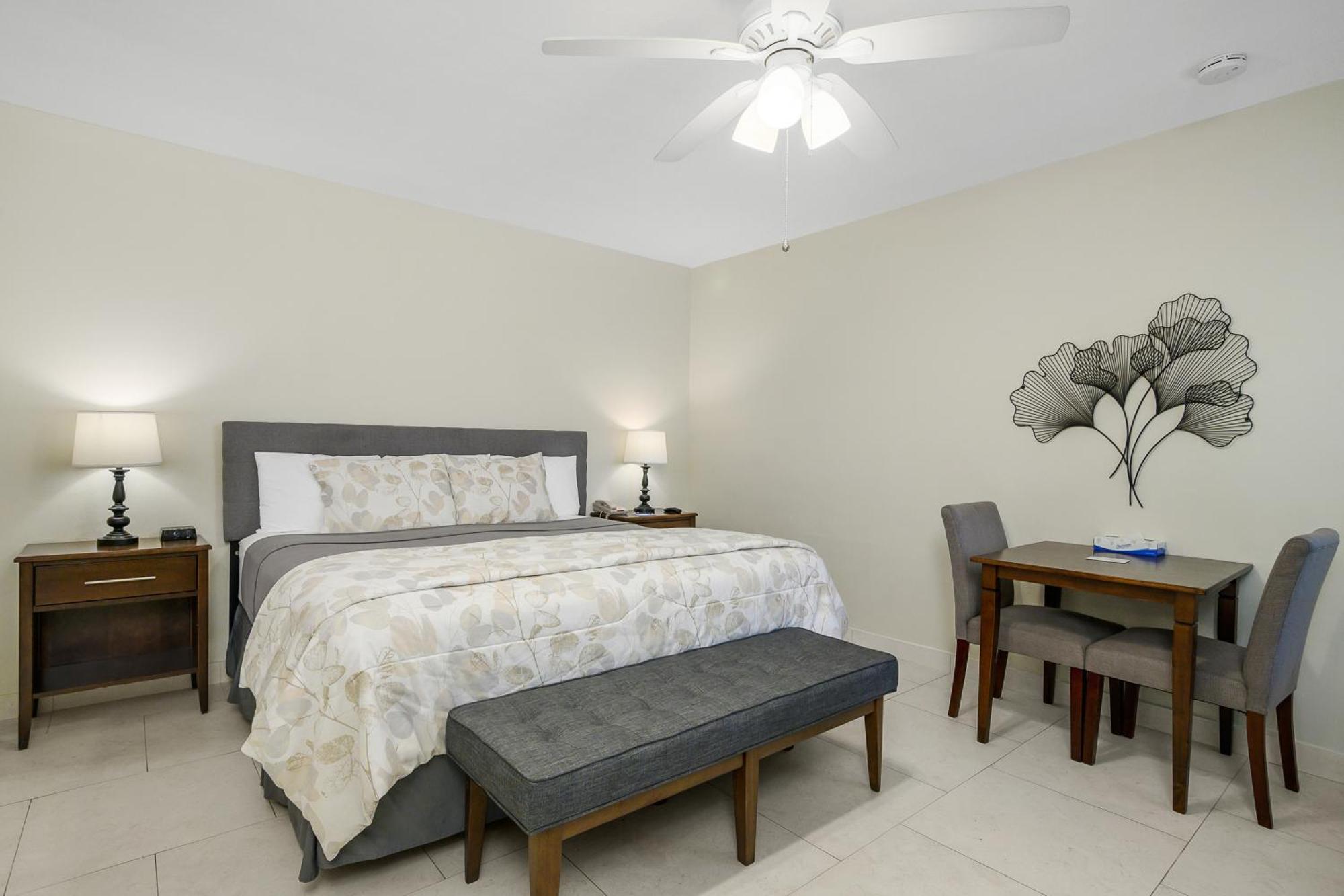 Inn The Fairways Of Naples Naples Park