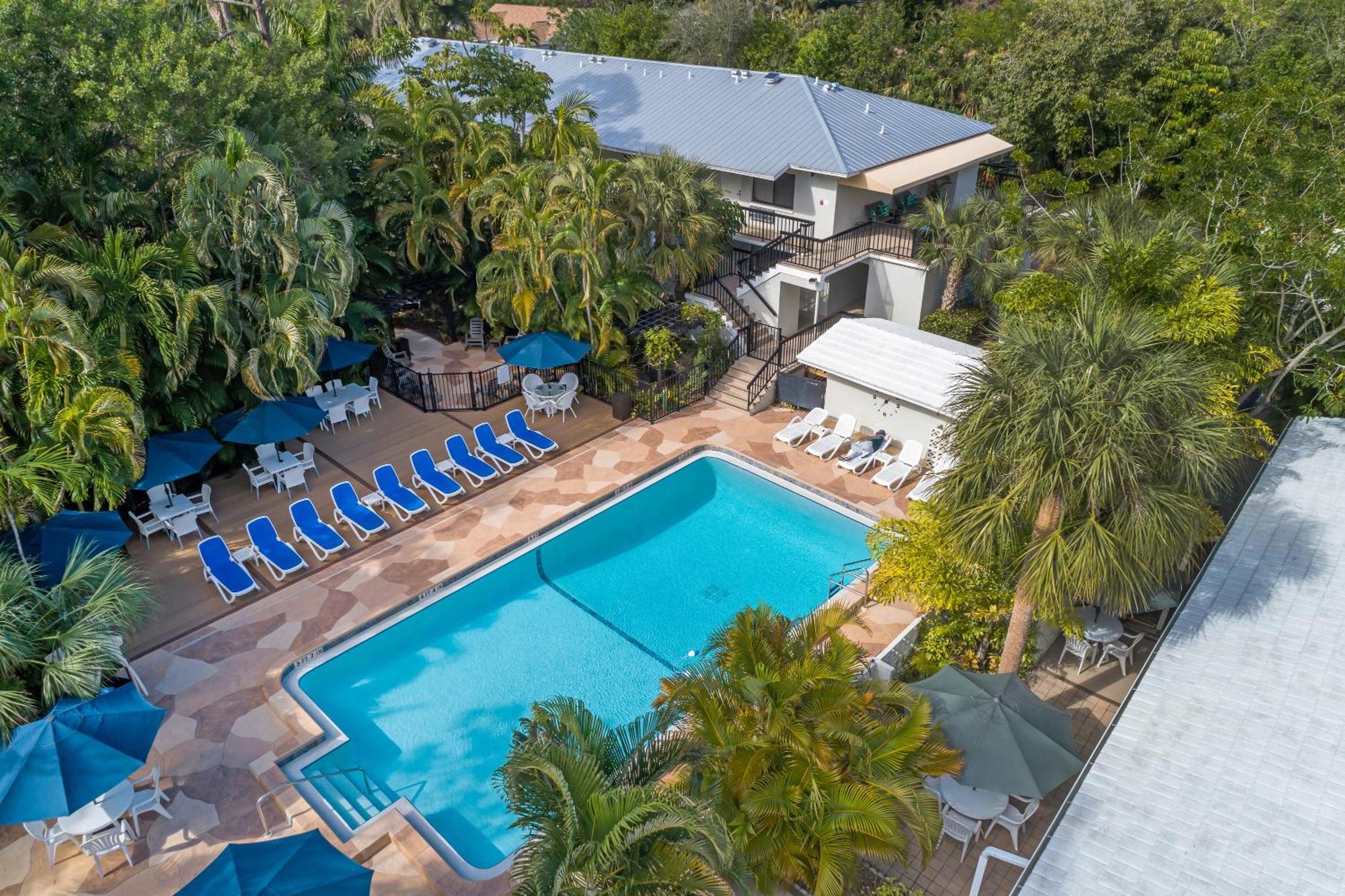 The Fairways Of Naples 3*