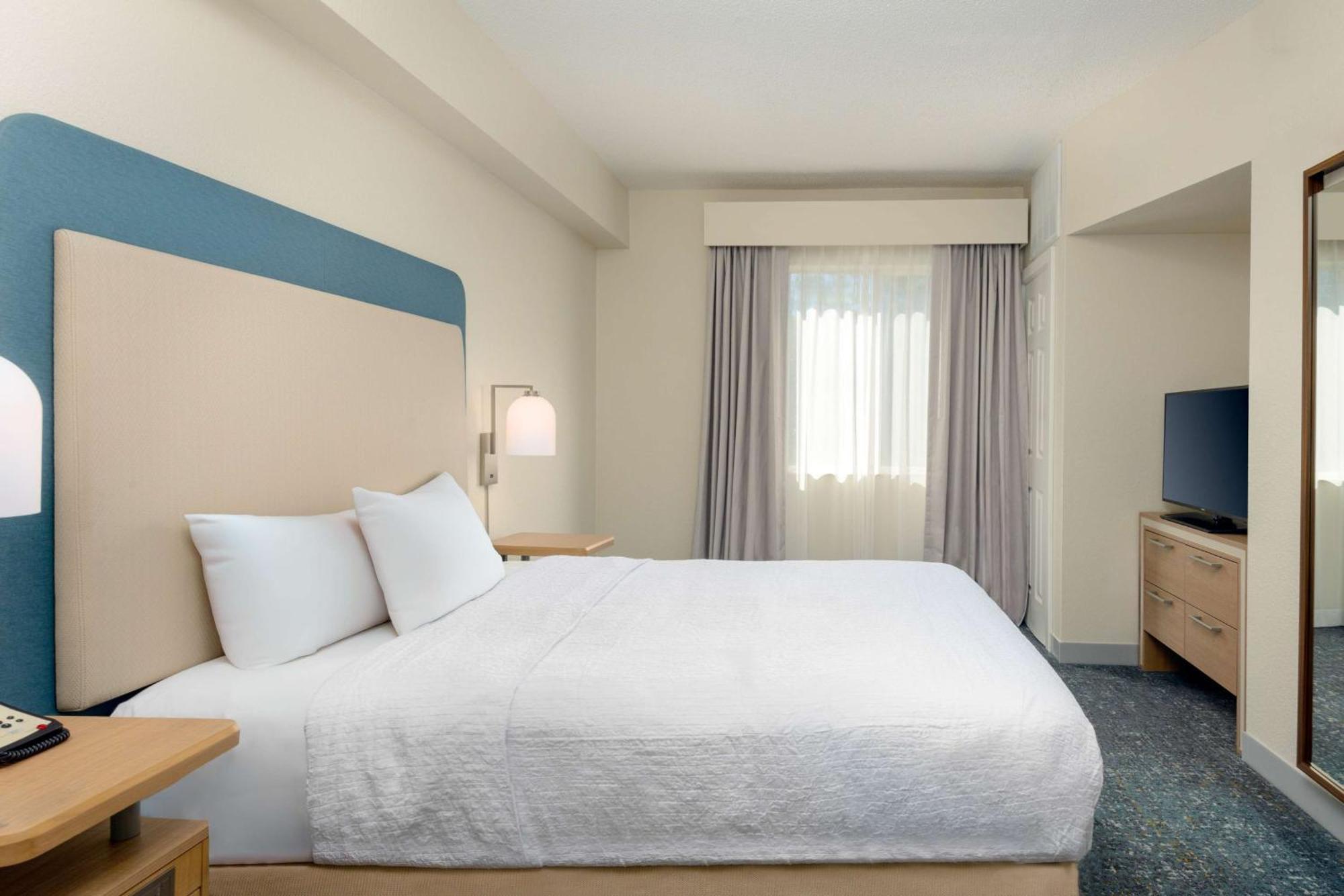 Homewood By Hilton Bonita Springs, Fl 3*