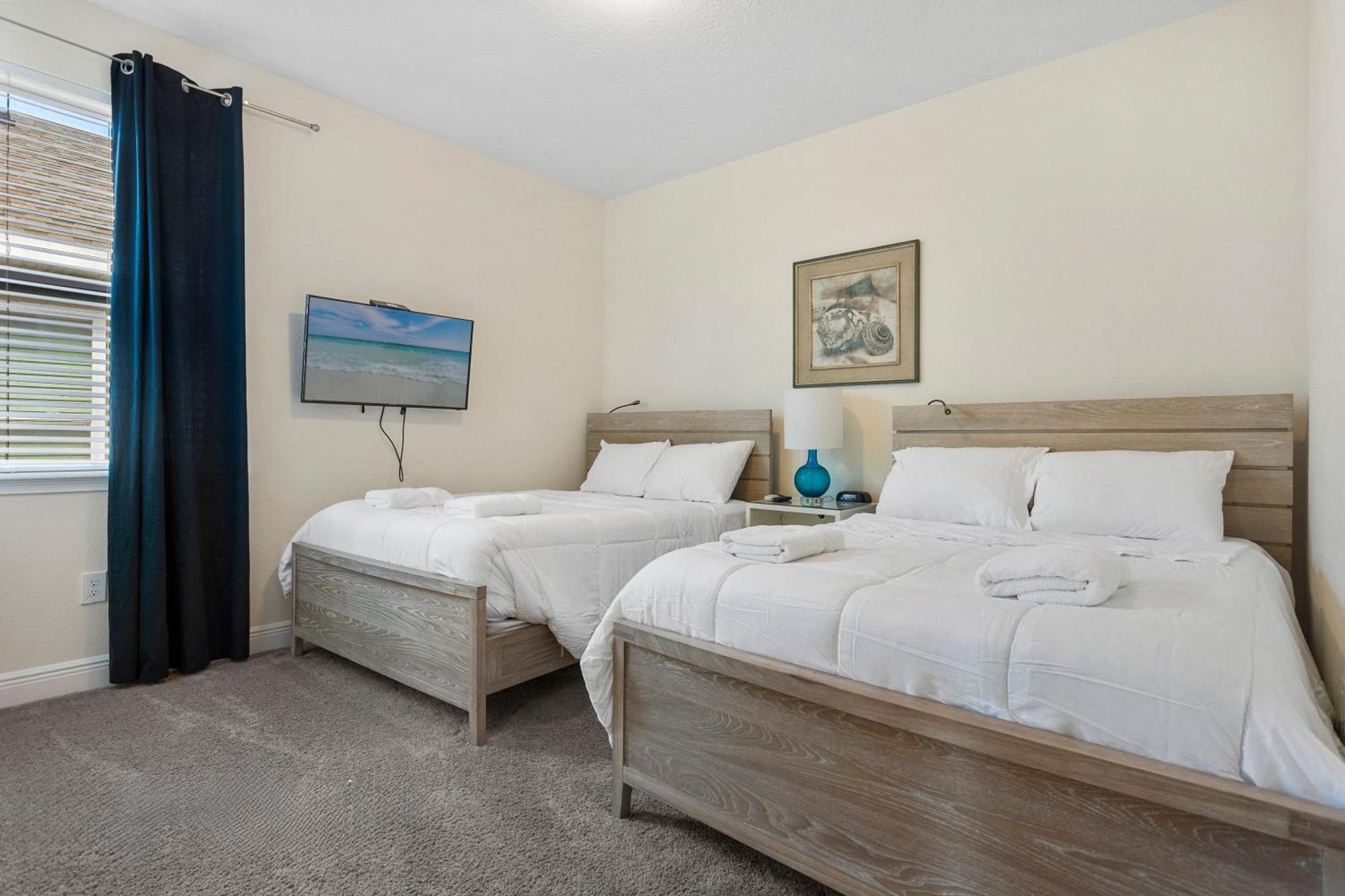 331-8-pc-perfectly Furnished With Games And Movie Orlando
