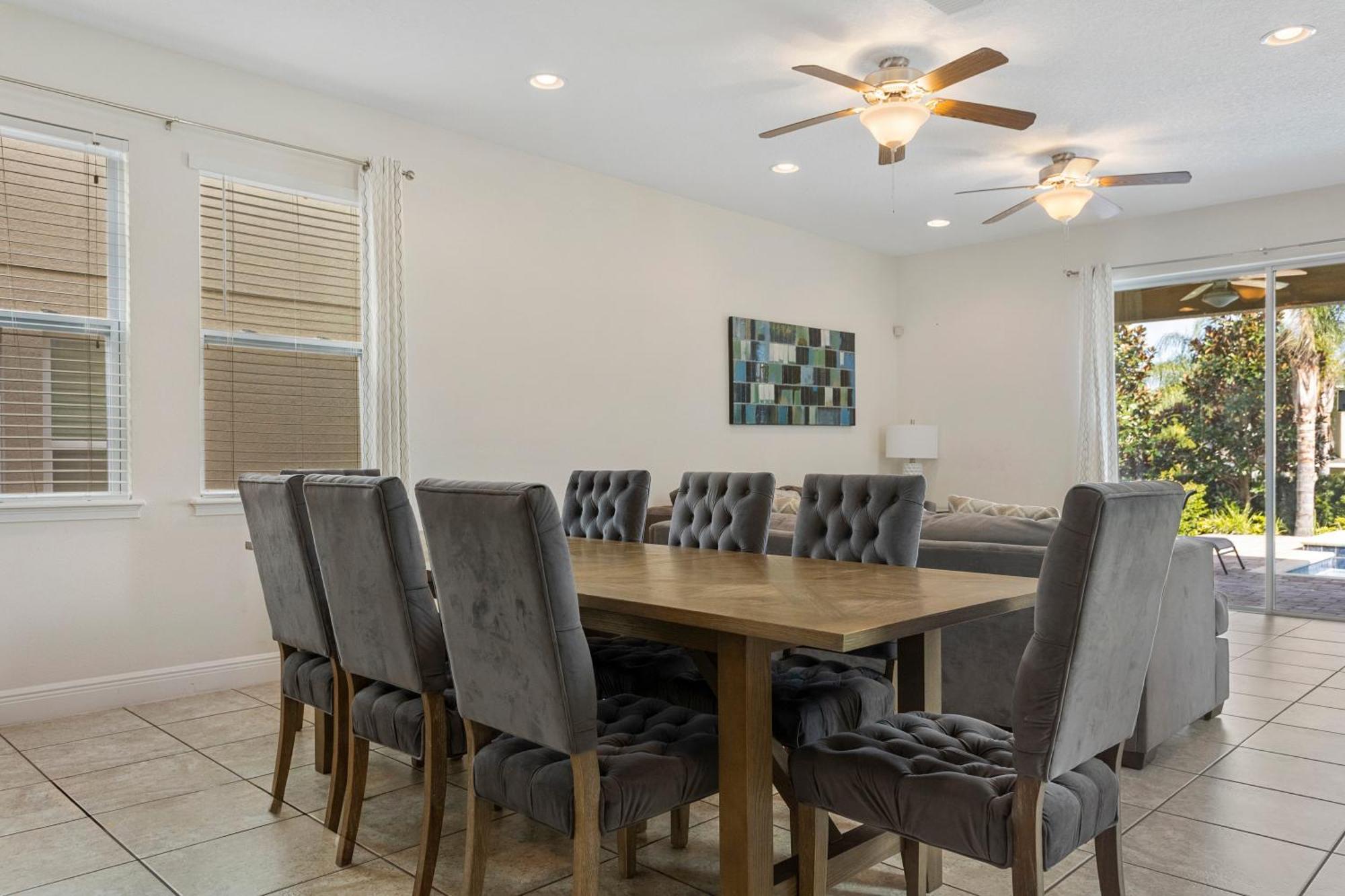 331-8-pc-perfectly Furnished With Games And Movie Holiday home *