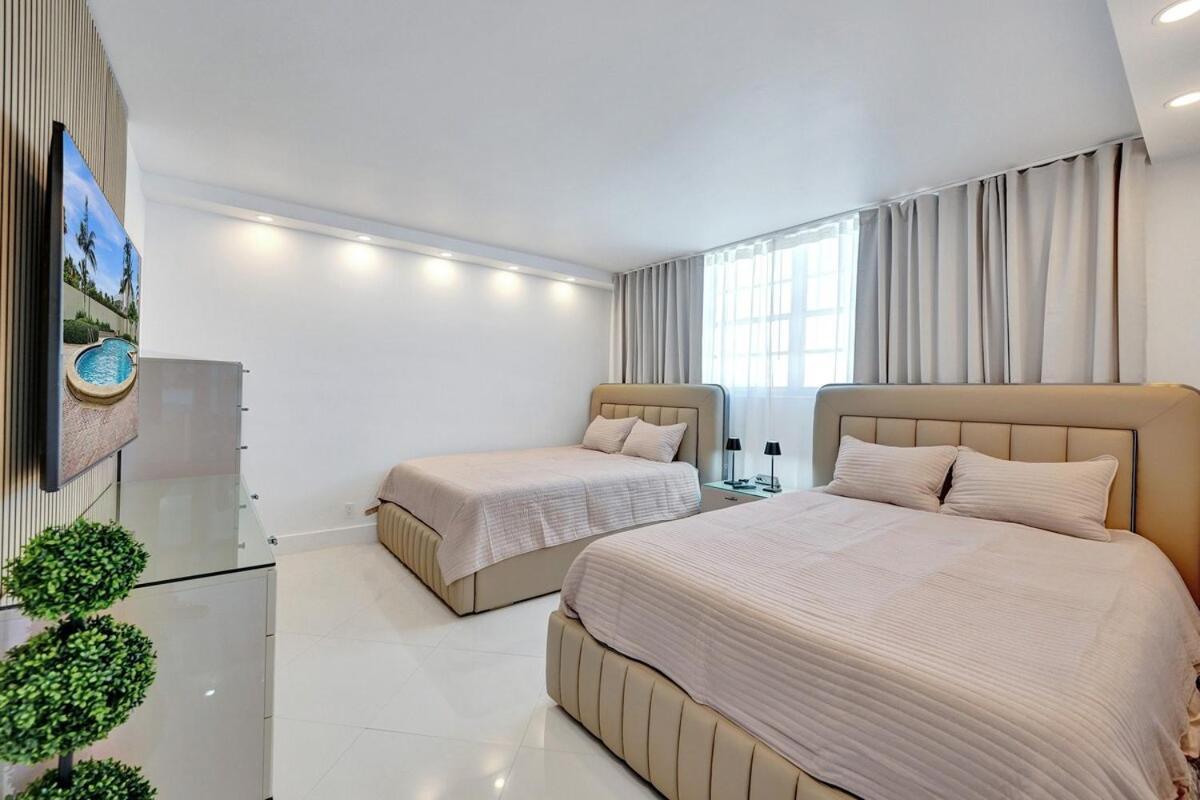Luxury Oceanfront 3 Bedroom On The 16 Floor Apartment *