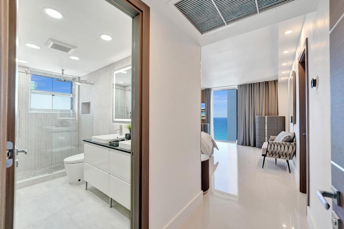 Luxury Oceanfront 3 Bedroom On The 16 Floor