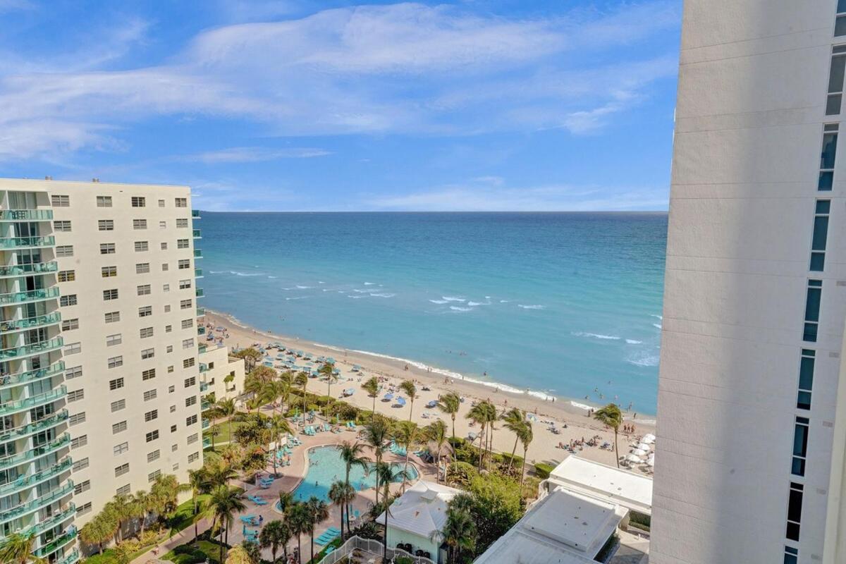 Luxury Oceanfront 3 Bedroom On The 16 Floor Apartment