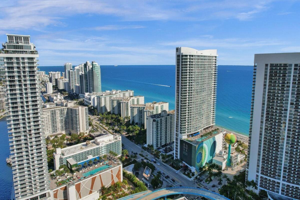 Apartment Luxury Oceanfront 3 Bedroom On The 16 Floor Hollywood