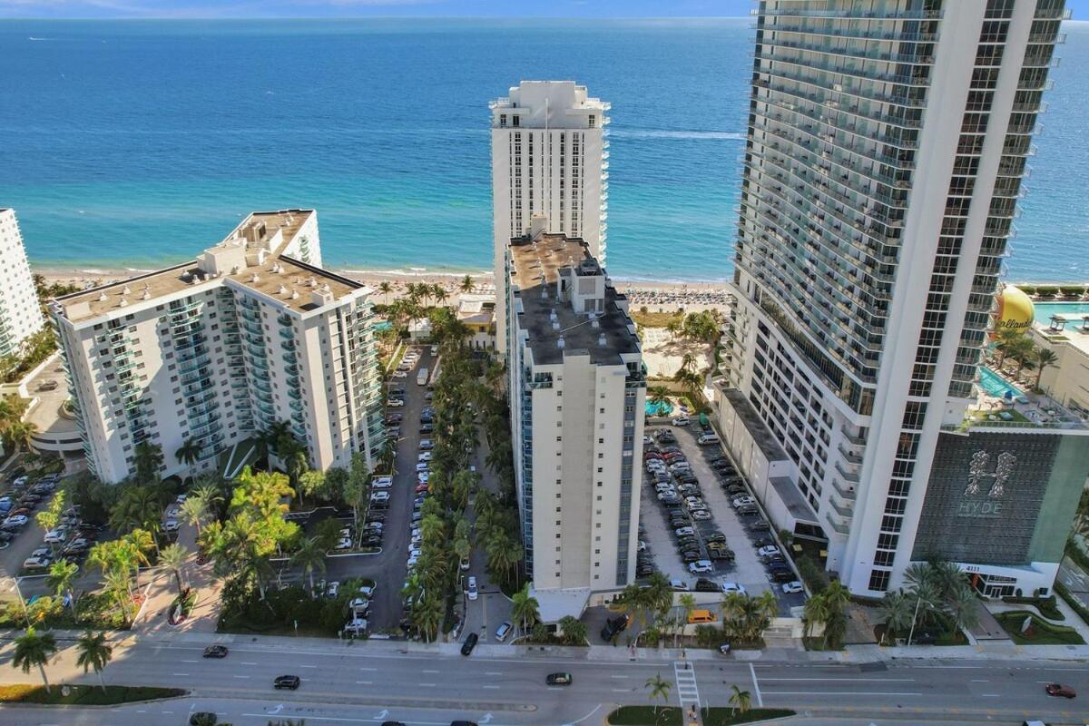 Luxury Oceanfront 3 Bedroom On The 16 Floor Apartment *