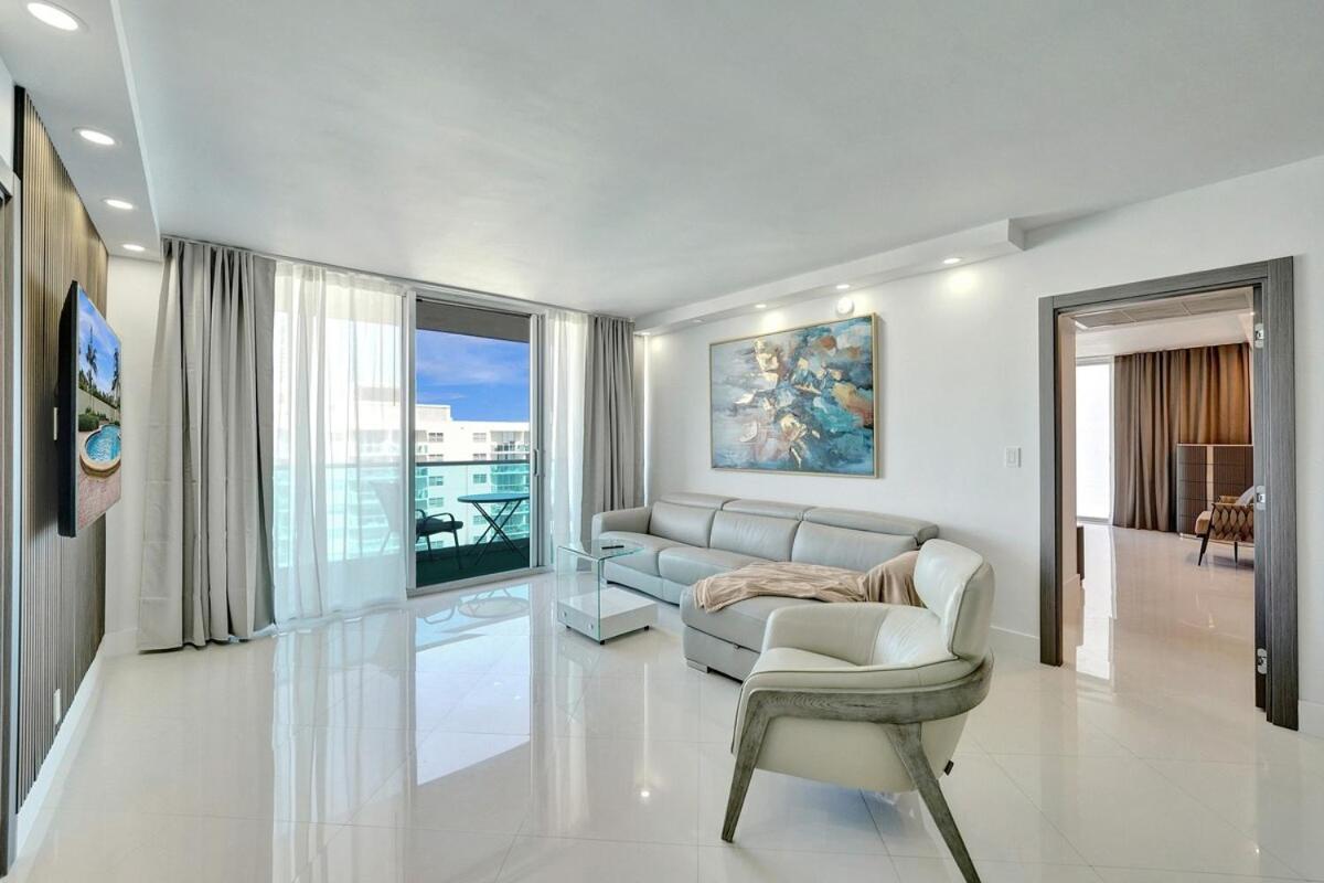 Apartment Luxury Oceanfront 3 Bedroom On The 16 Floor *