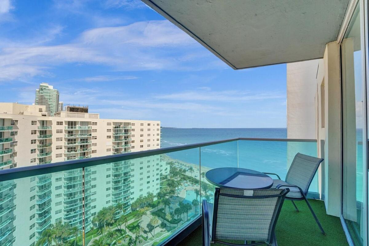 Luxury Oceanfront 3 Bedroom On The 16 Floor Apartment *