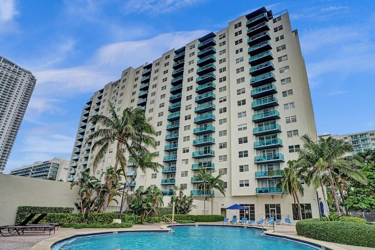 Luxury Oceanfront 3 Bedroom On The 16 Floor Apartment