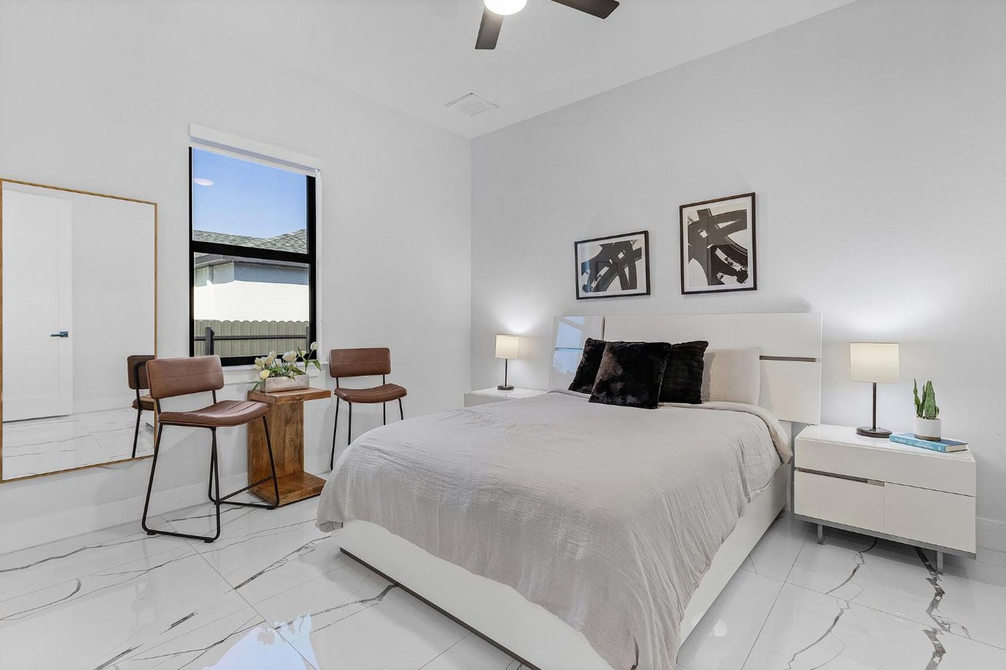 Holiday home Pool, Exercise Equipment, Pool Table & Console Game - Sunset Paradise - Roelens Vacations *