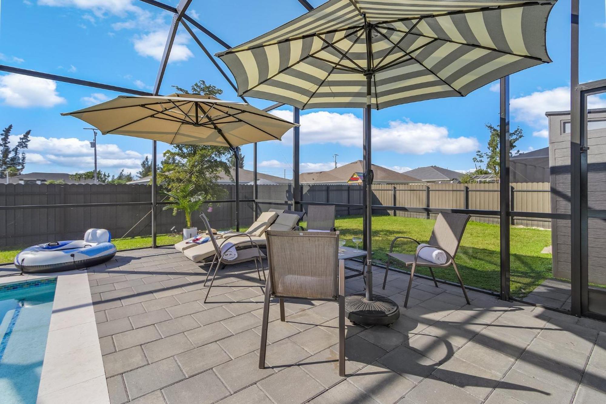 Holiday home Pool, Exercise Equipment, Pool Table & Console Game - Sunset Paradise - Roelens Vacations *