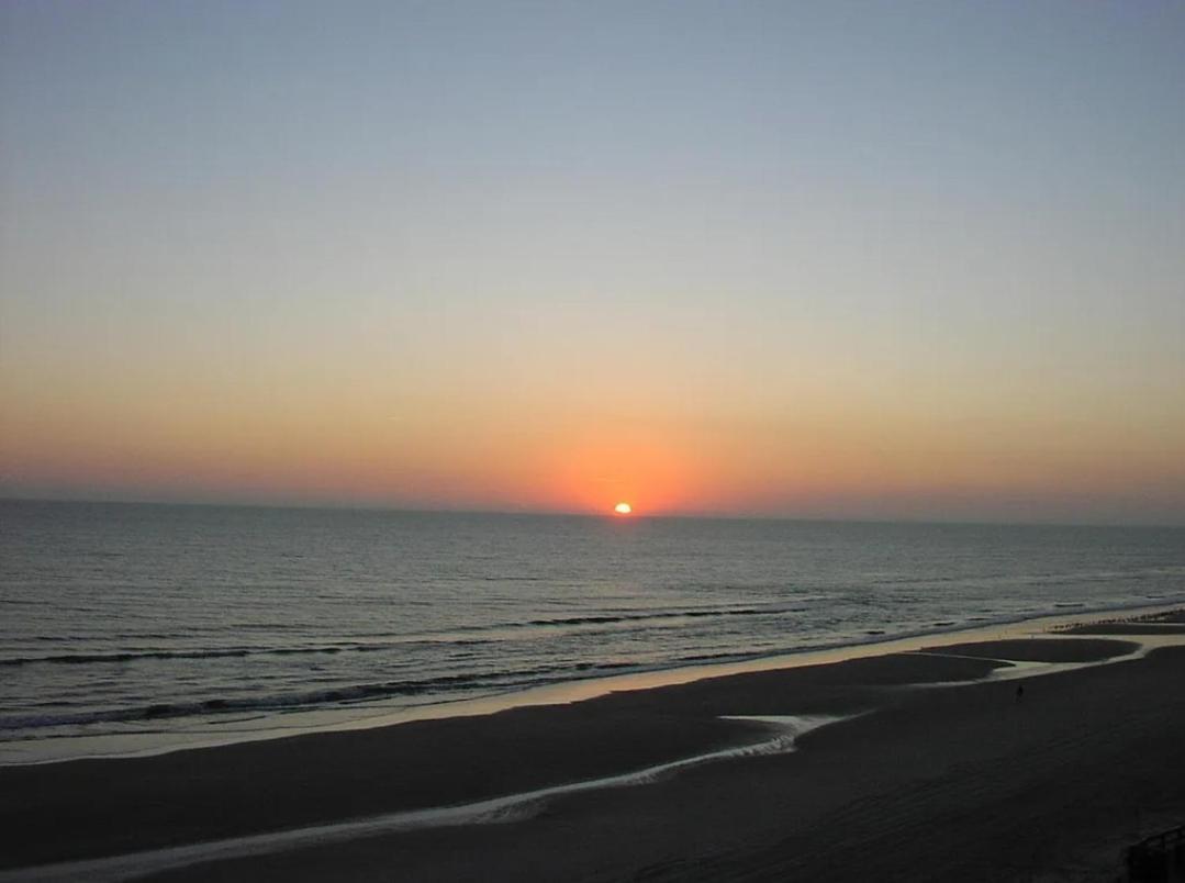 Oceanview W Balcony - Castaways Aparthotel Daytona Beach