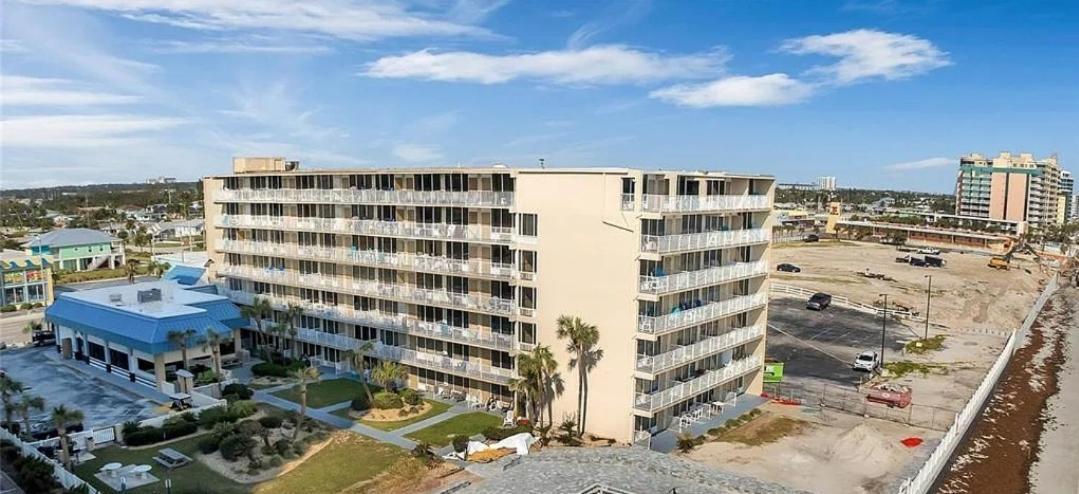 Oceanview W Balcony - Castaways * Daytona Beach