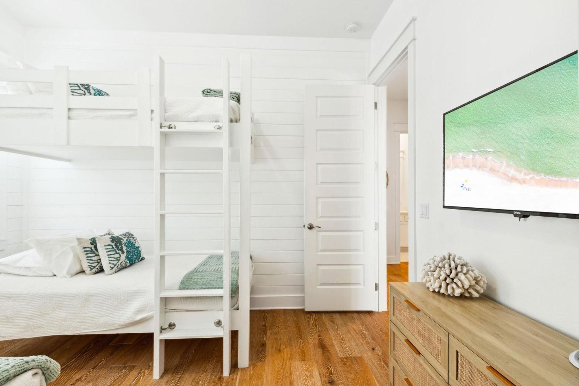 30a Hideaway By On 30a - Pool, Bikes, Golf Cart Holiday home