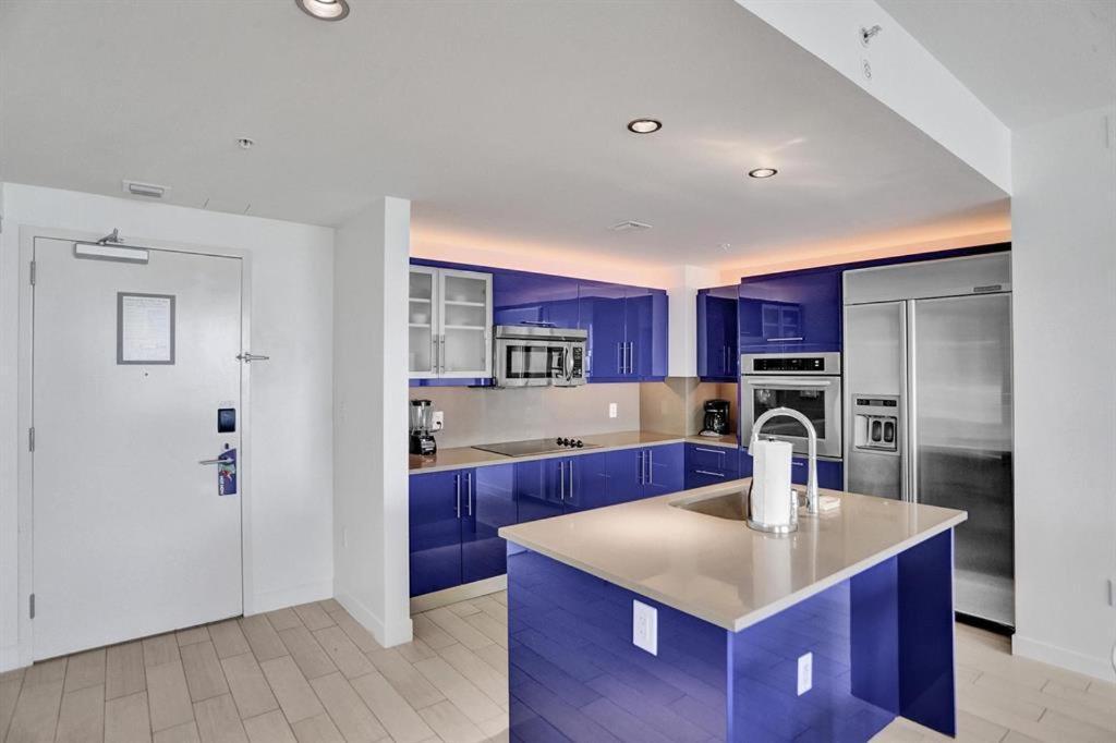 Luxury Beachfront Two Bedroom - W Residences * Fort Lauderdale