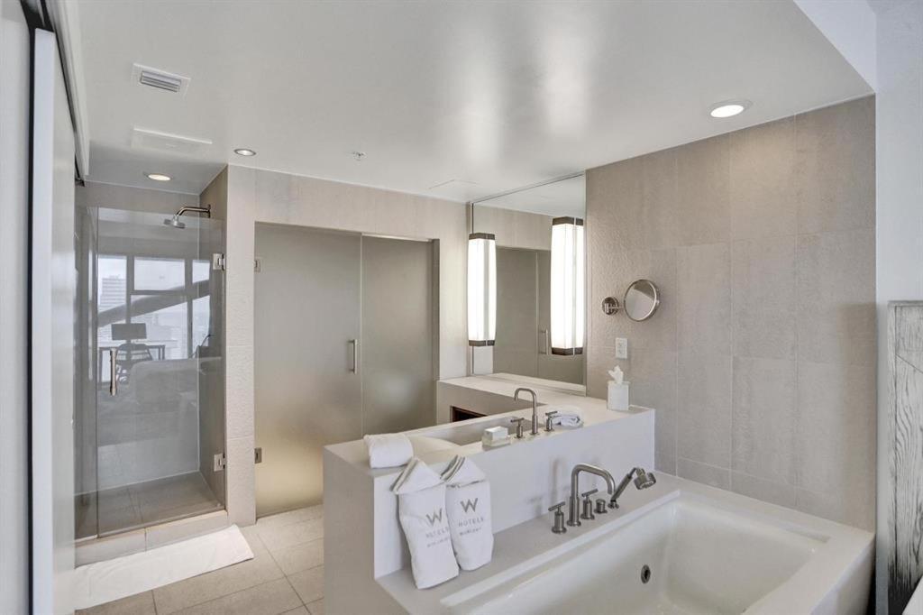 Luxury Beachfront Two Bedroom - W Residences Aparthotel Fort Lauderdale