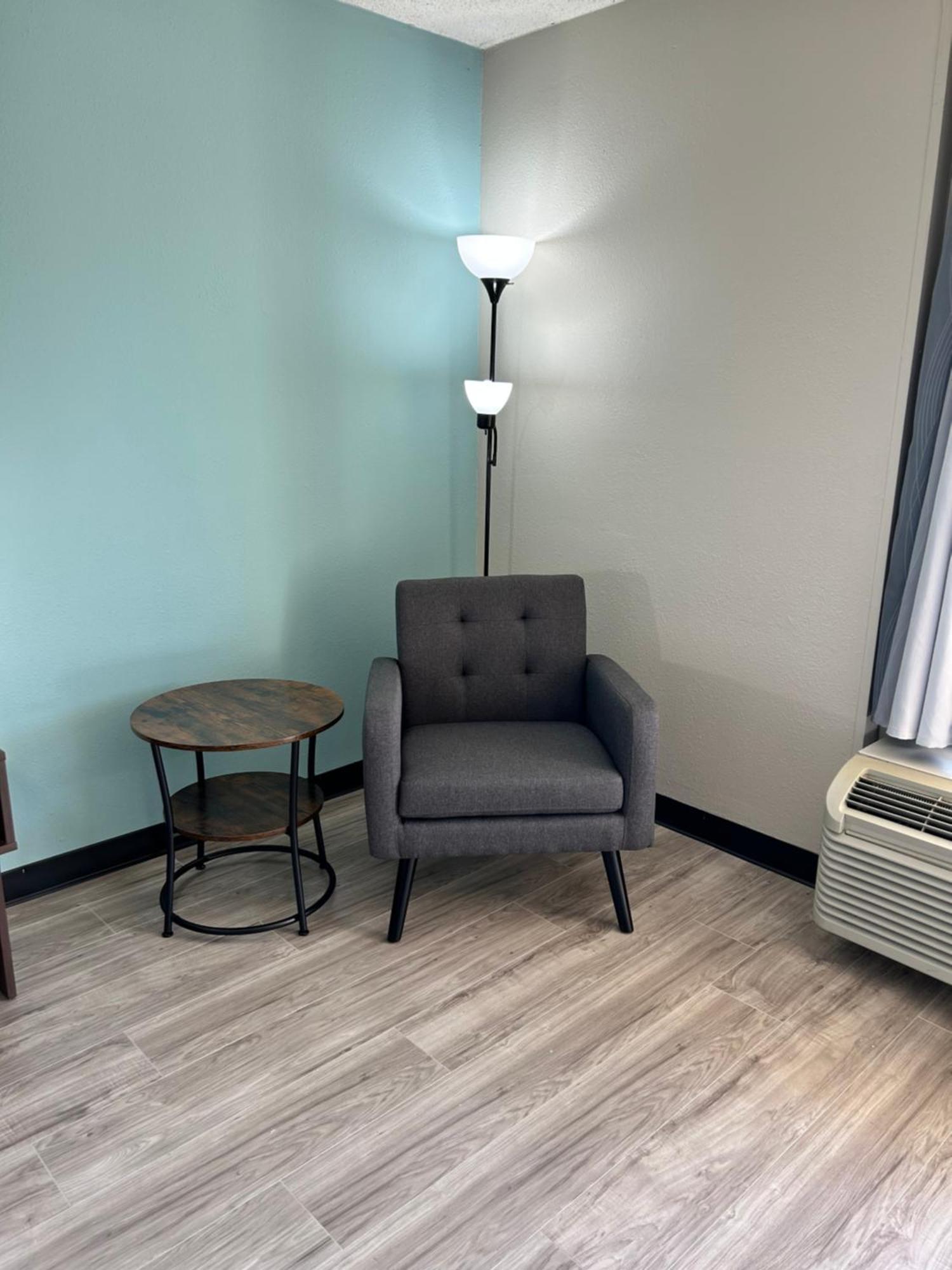 Super 8 By Wyndham I-75 Ocala