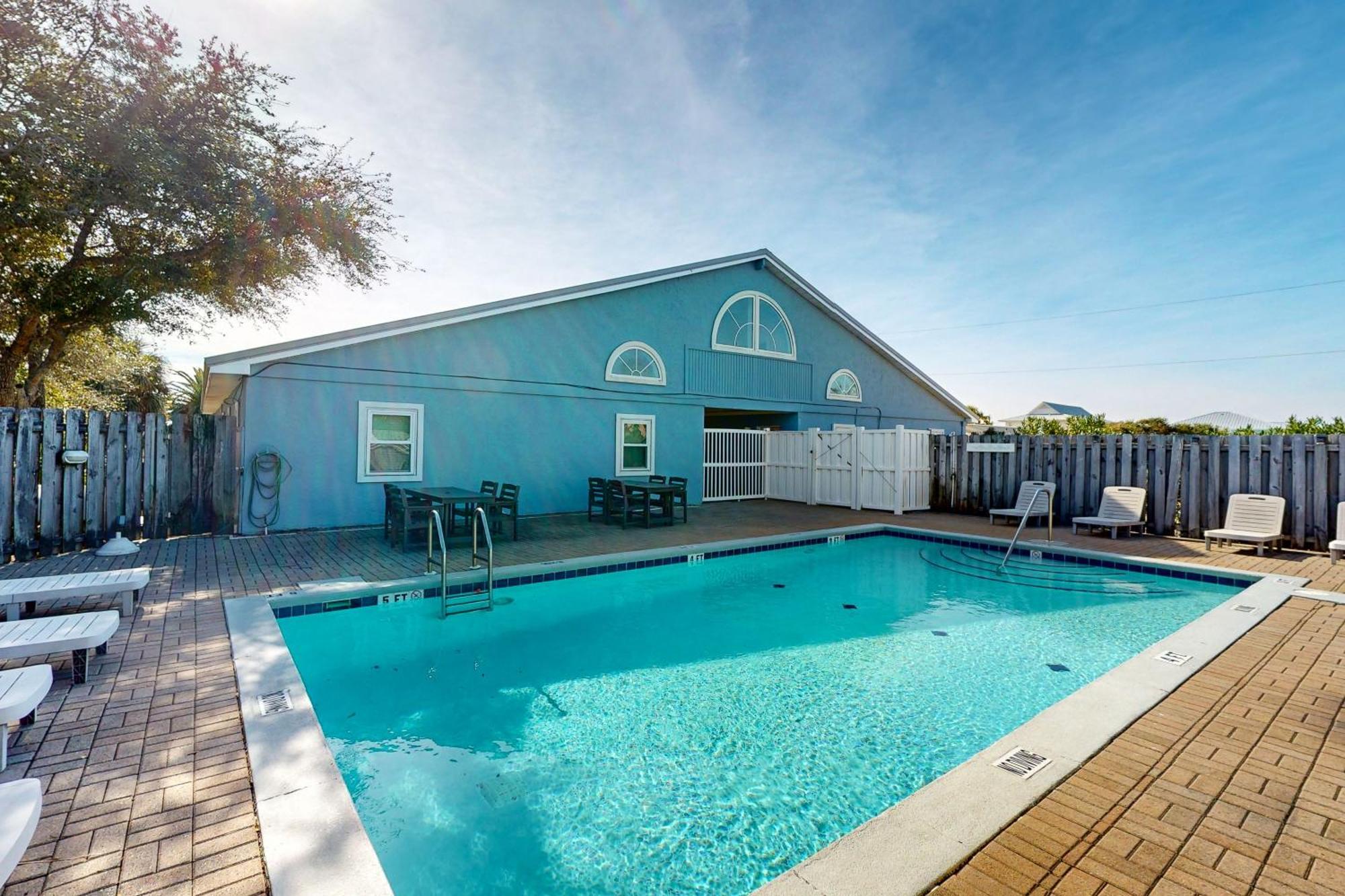 La Playita & Flip Flop Fun * St. George Island