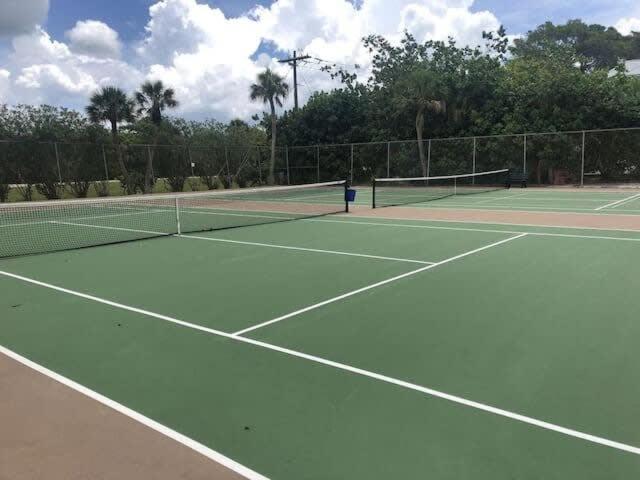 Gorgeous At Pointe Santo, Fantastic Amenities, Walk Out Patio, And Direct Gulf Views