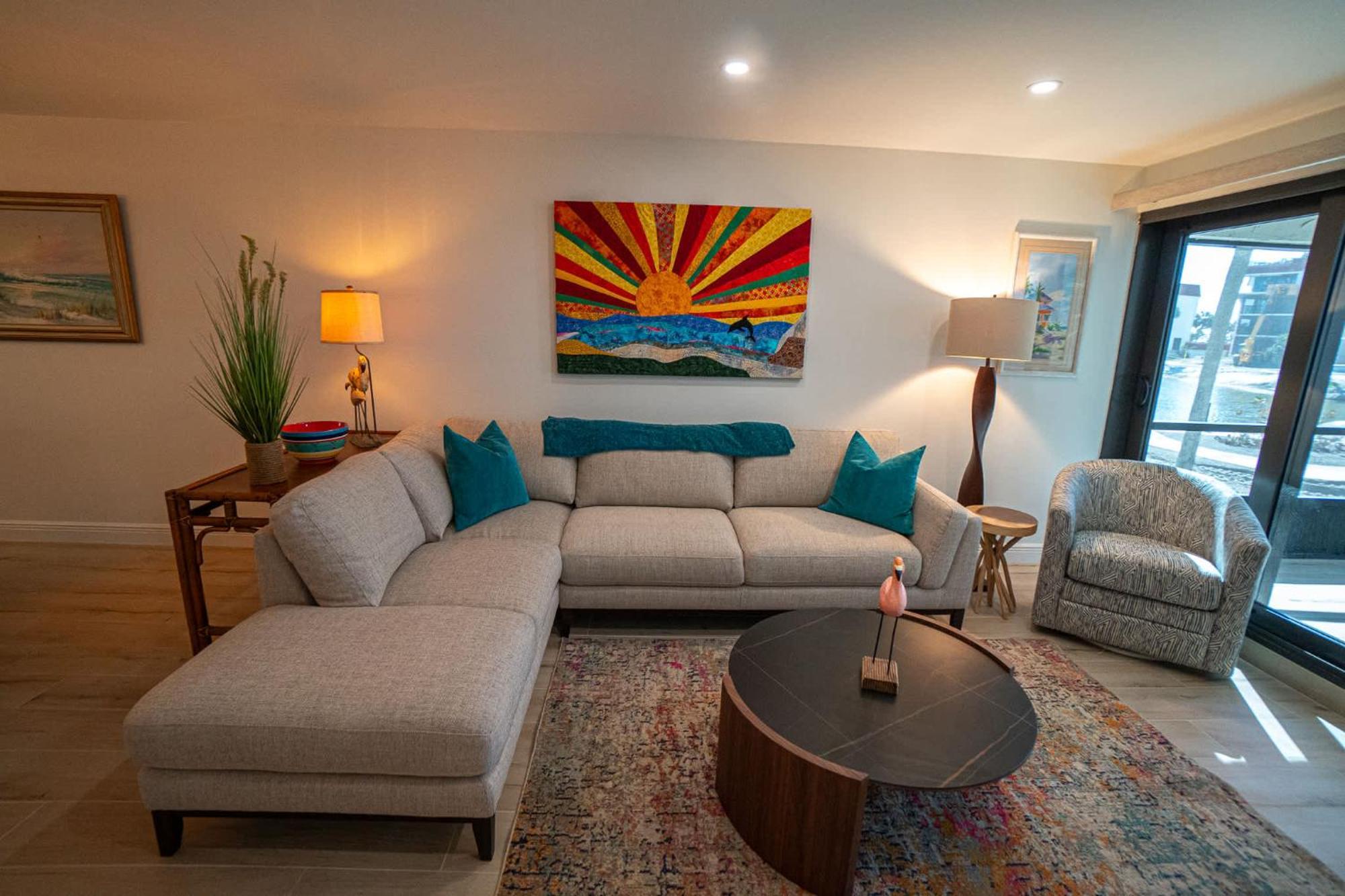 Holiday home Gorgeous At Pointe Santo, Fantastic Amenities, Walk Out Patio, And Direct Gulf Views *