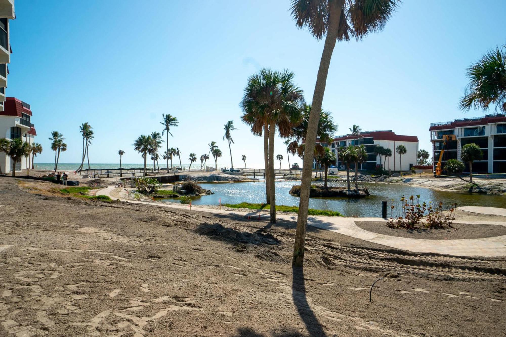 Gorgeous At Pointe Santo, Fantastic Amenities, Walk Out Patio, And Direct Gulf Views